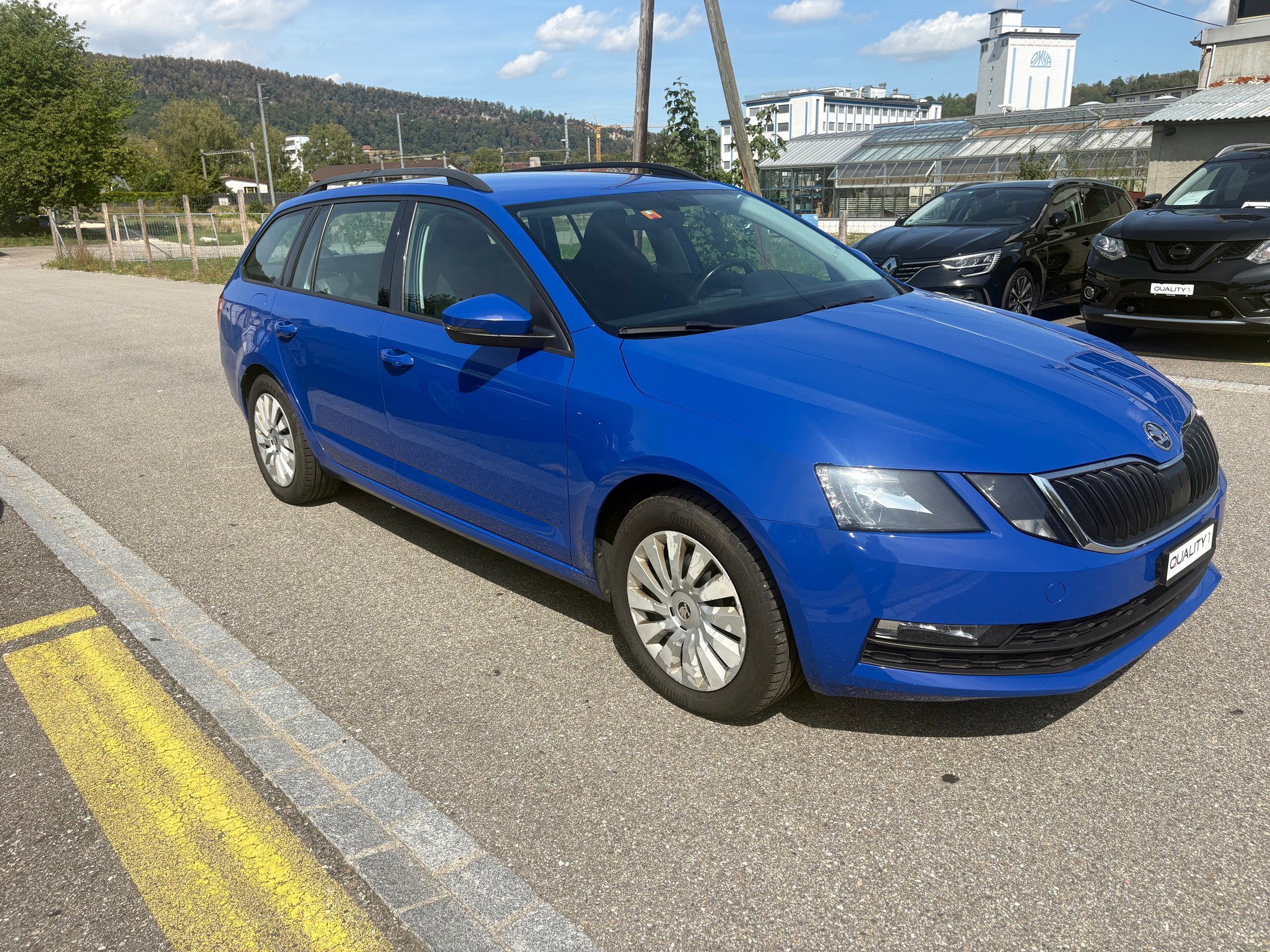 SKODA Octavia Combi 2.0 TDI Ambition 4x4 DSG-image-4