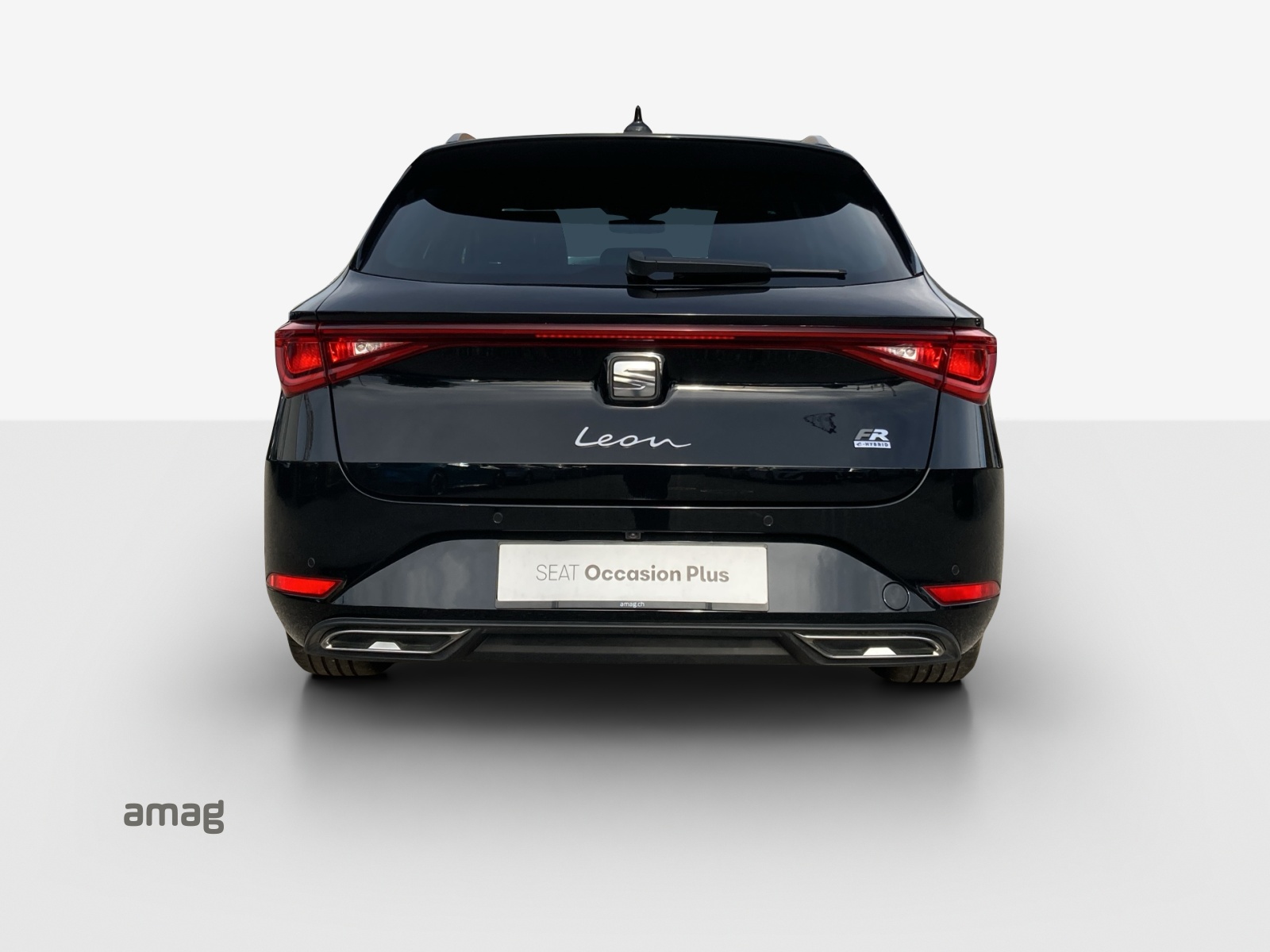 SEAT Leon ST 1.5 eHybrid pHEV DSG FR-image-3