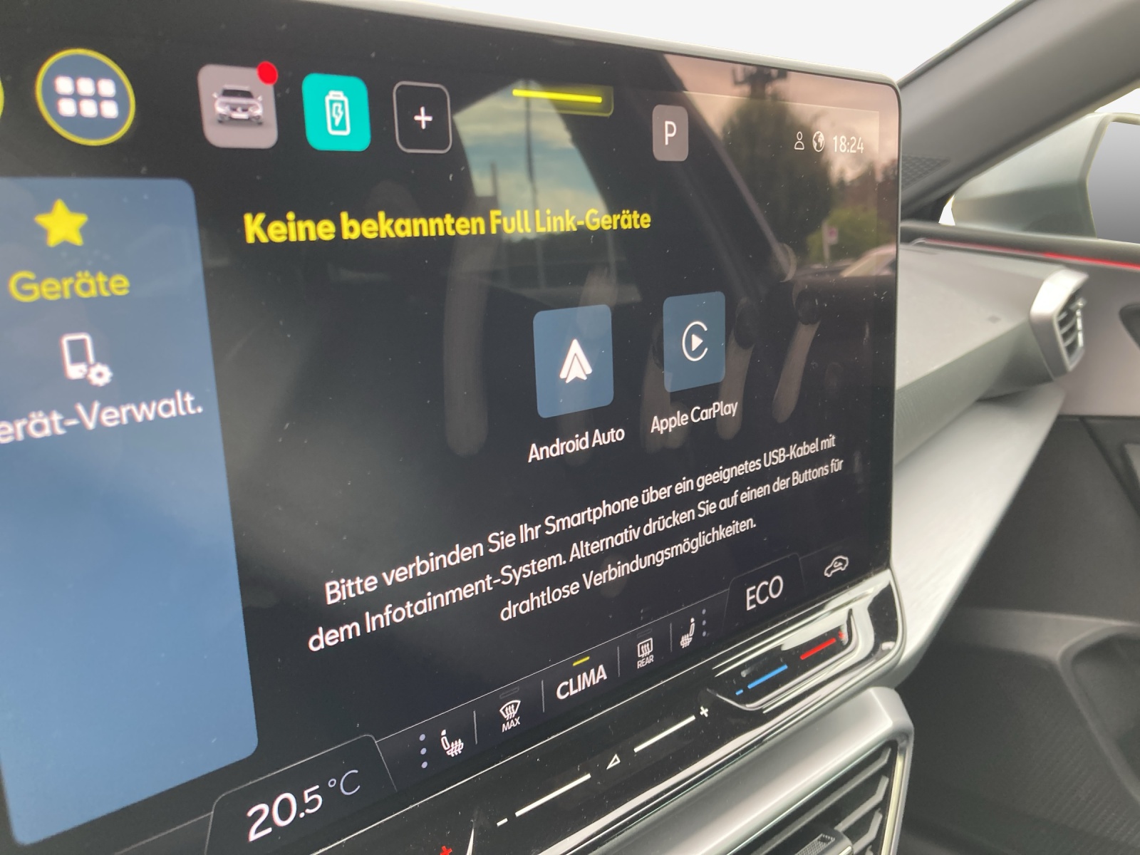 SEAT Leon ST 1.5 eHybrid pHEV DSG FR-image-14