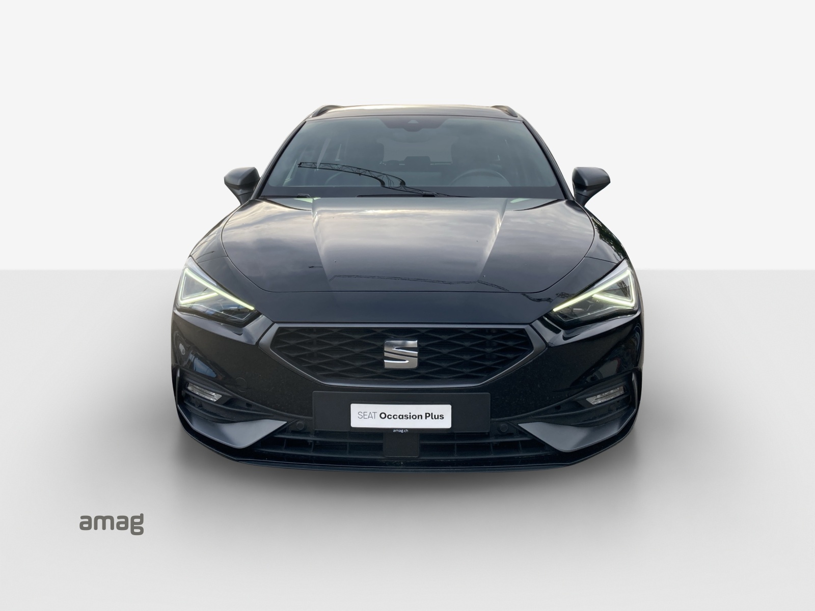 SEAT Leon ST 1.5 eHybrid pHEV DSG FR-image-6