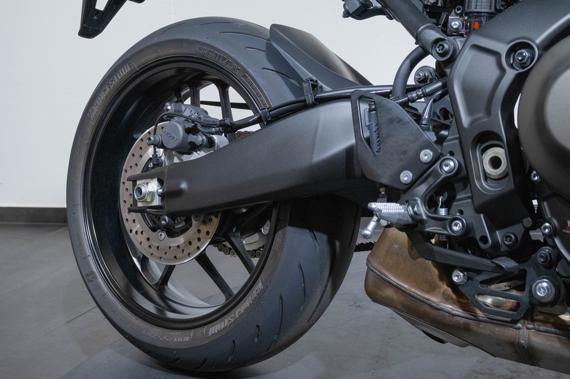 YAMAHA XSR 900-image-14