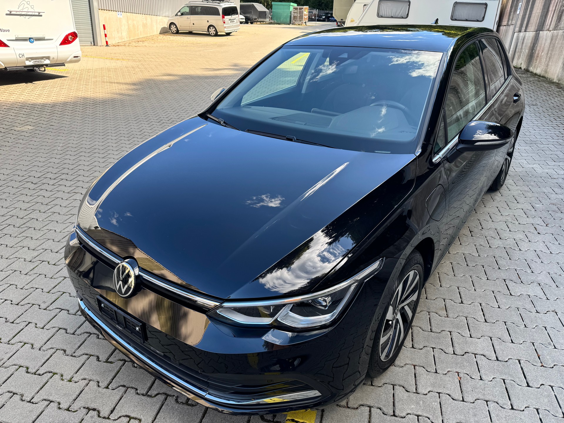 VW Golf 1.4 TSI PHEV Style-image-2