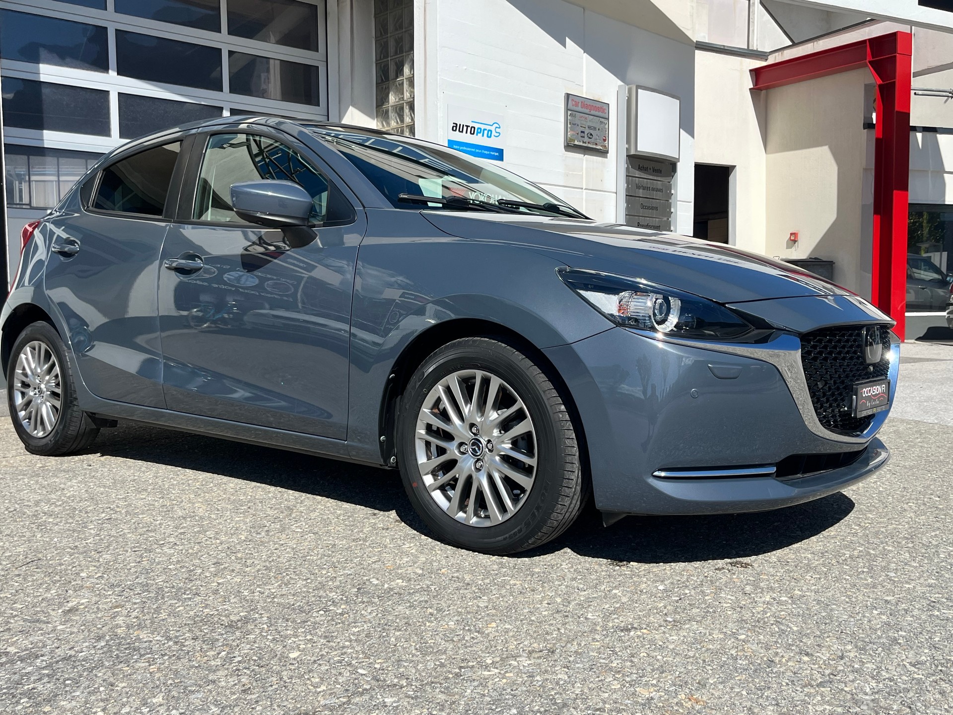MAZDA 2 SKYACTIV-G 90 Mild Hybrid Revolution
