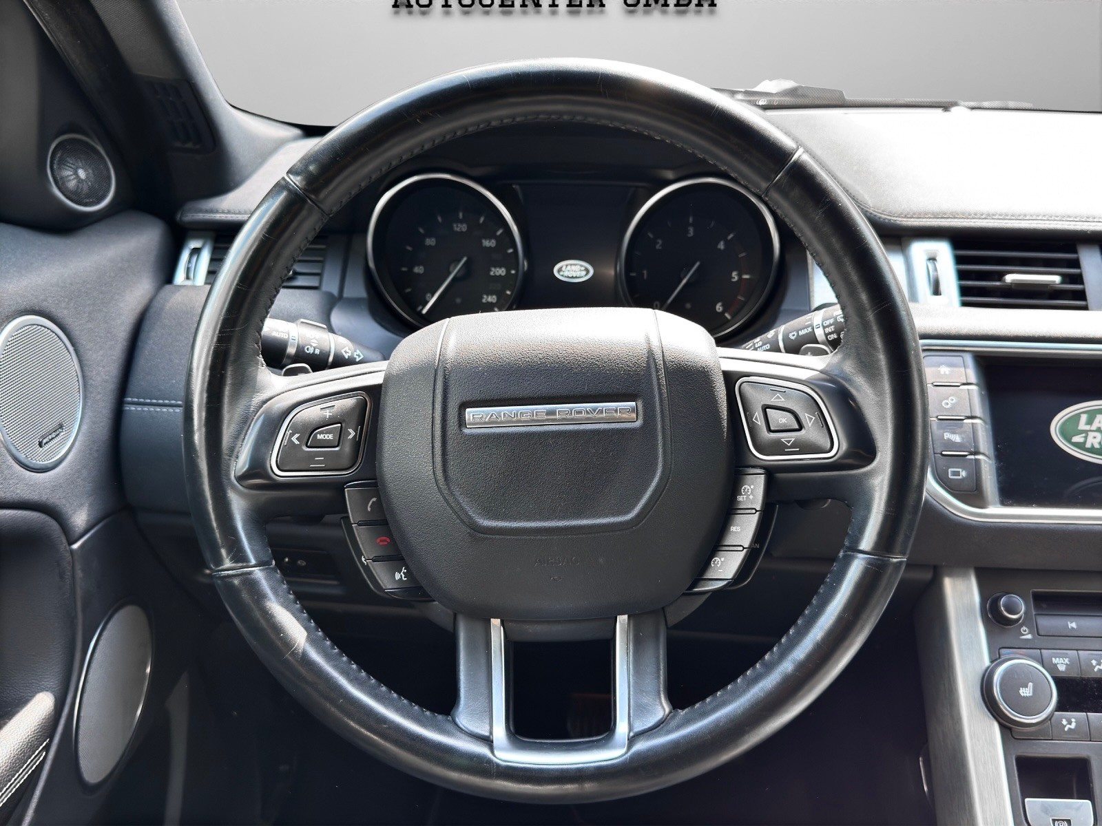 LAND ROVER Range Rover Evoque 2.0 TD4 HSE Dynamic AT9-image-10
