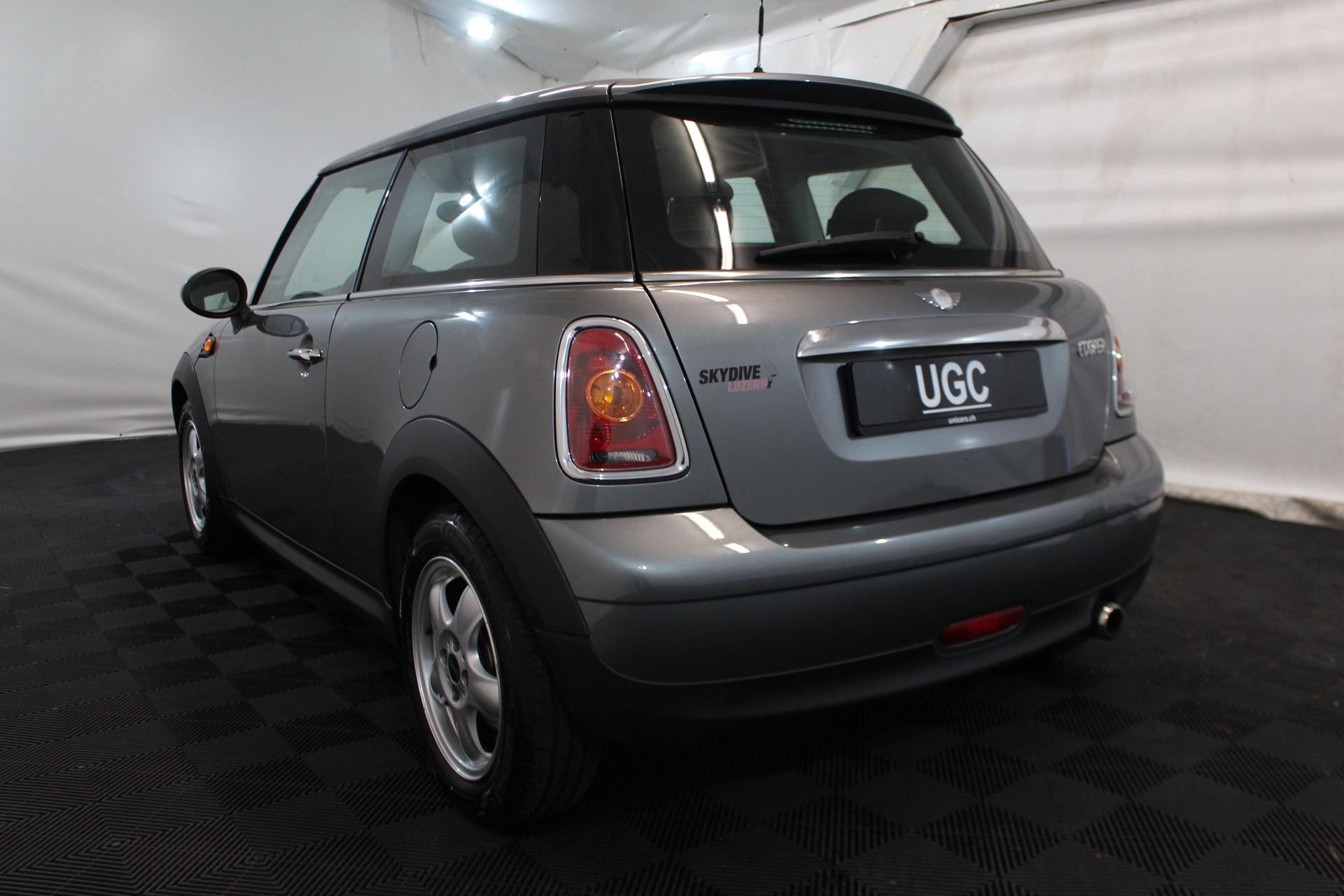 MINI Mini R56 1.6i Cooper-image-3