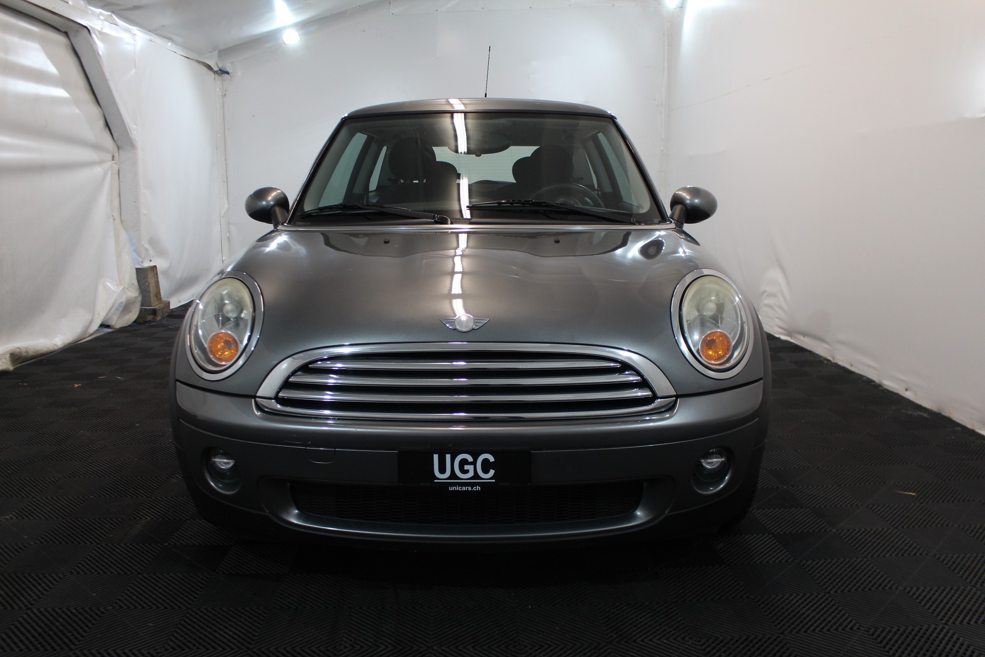 MINI Mini R56 1.6i Cooper-image-1