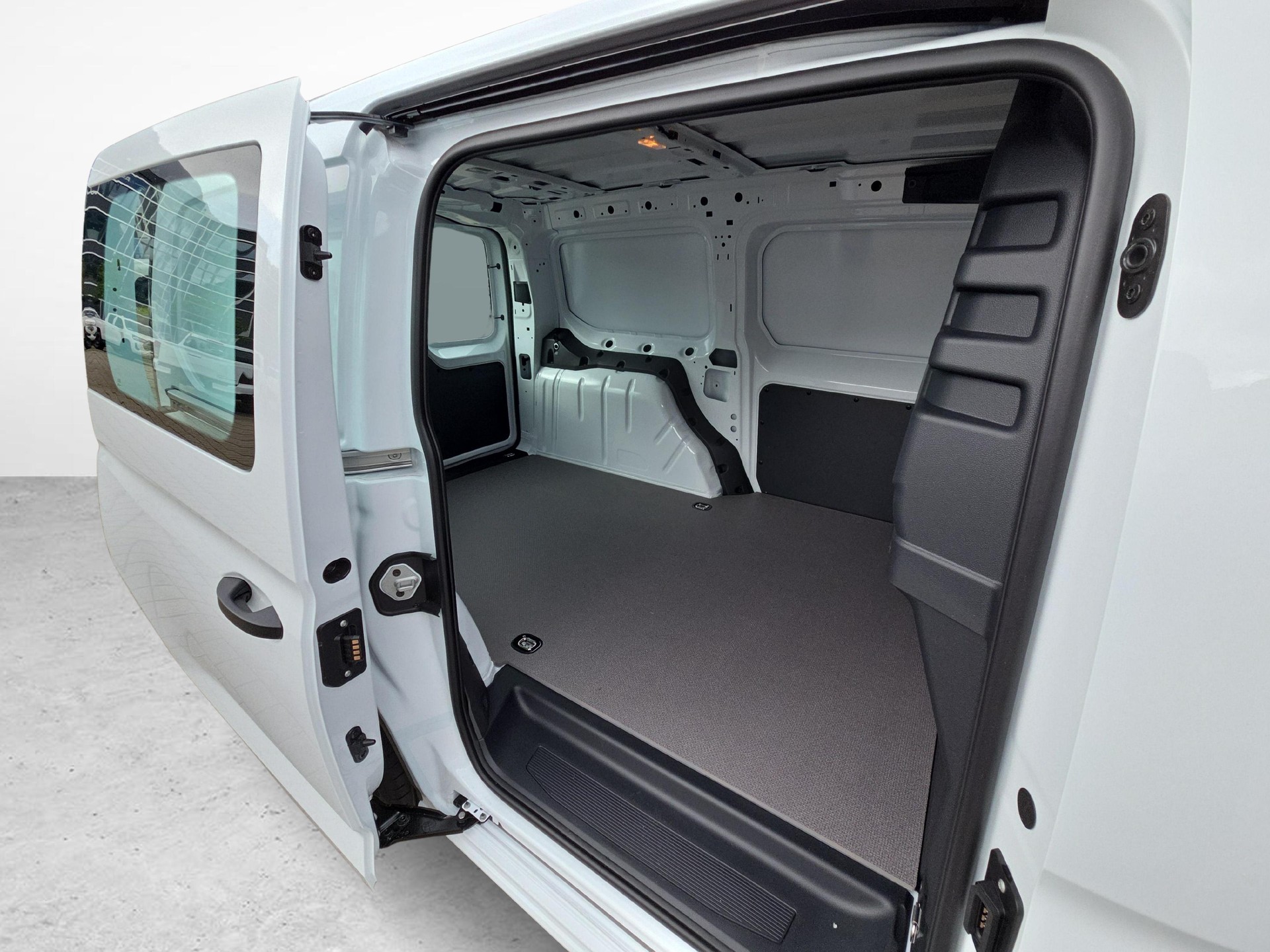 FORD Grand Transit Connect Kaw. 2.0 EcoBlue 122 Trend 4x4-image-10