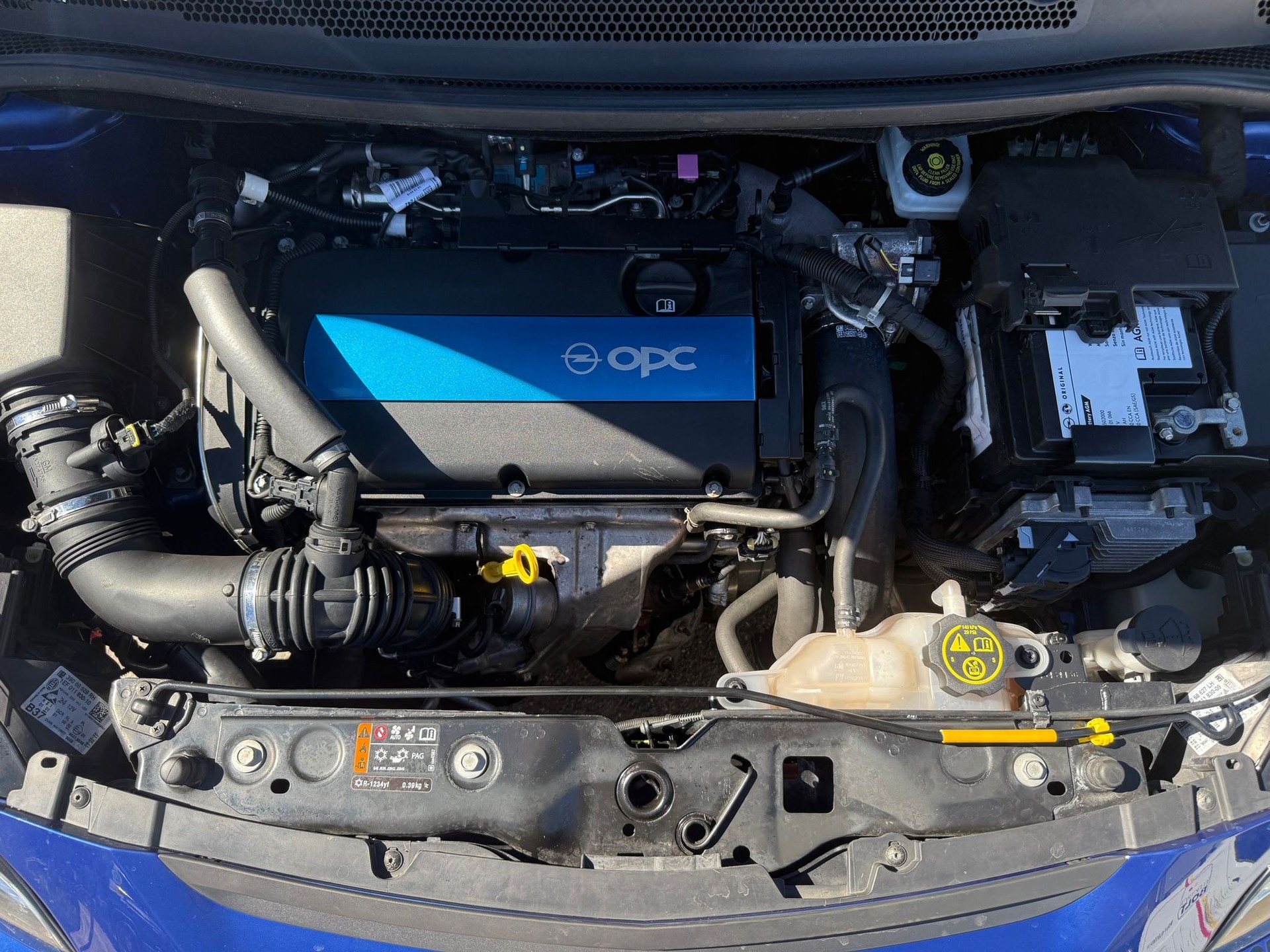 OPEL Corsa 1.6 Turbo OPC-image-8
