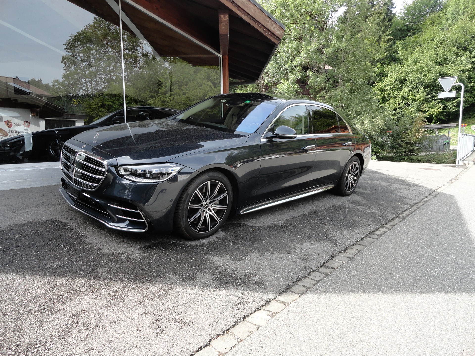 MERCEDES-BENZ S 500 L 4Matic AMG Line 9G-Tronic-image-0
