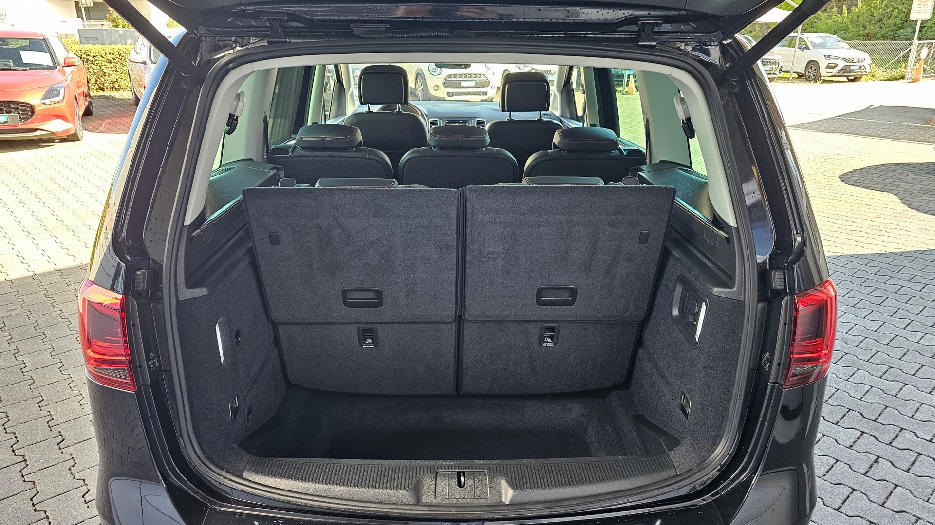 SEAT Alhambra 2.0 TDI Hola FR 4Drive-image-26