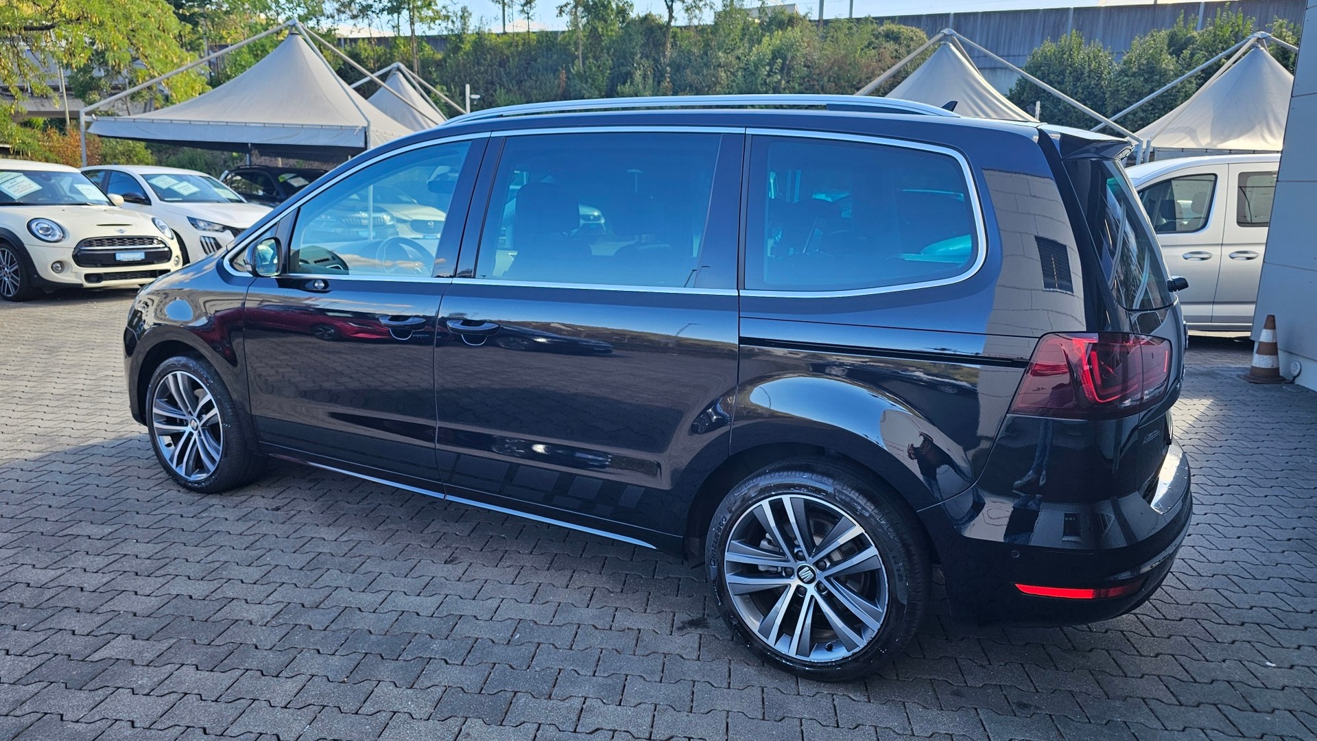 SEAT Alhambra 2.0 TDI Hola FR 4Drive-image-12
