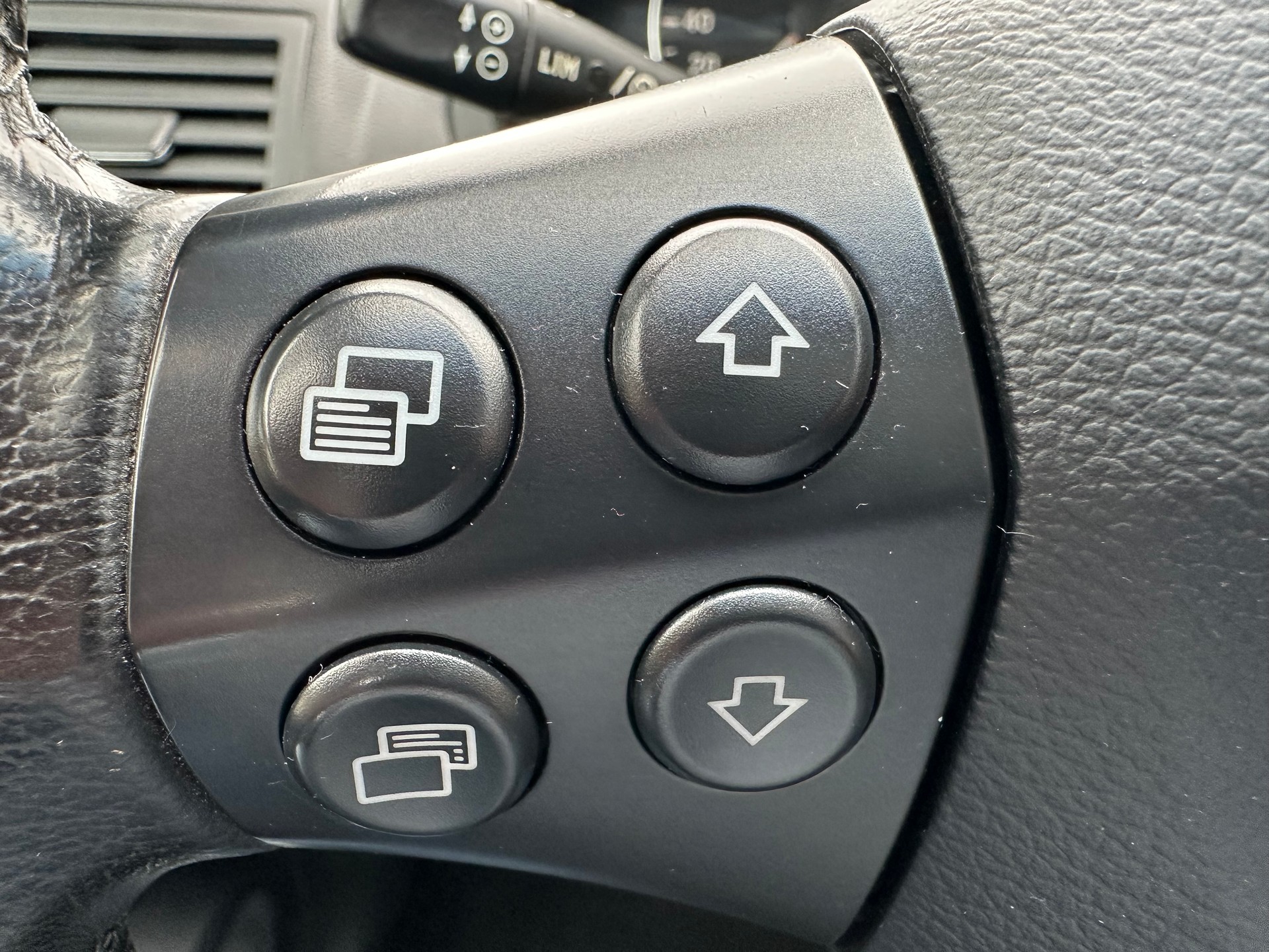 MERCEDES-BENZ A 170 Elégance *Automat*-image-19