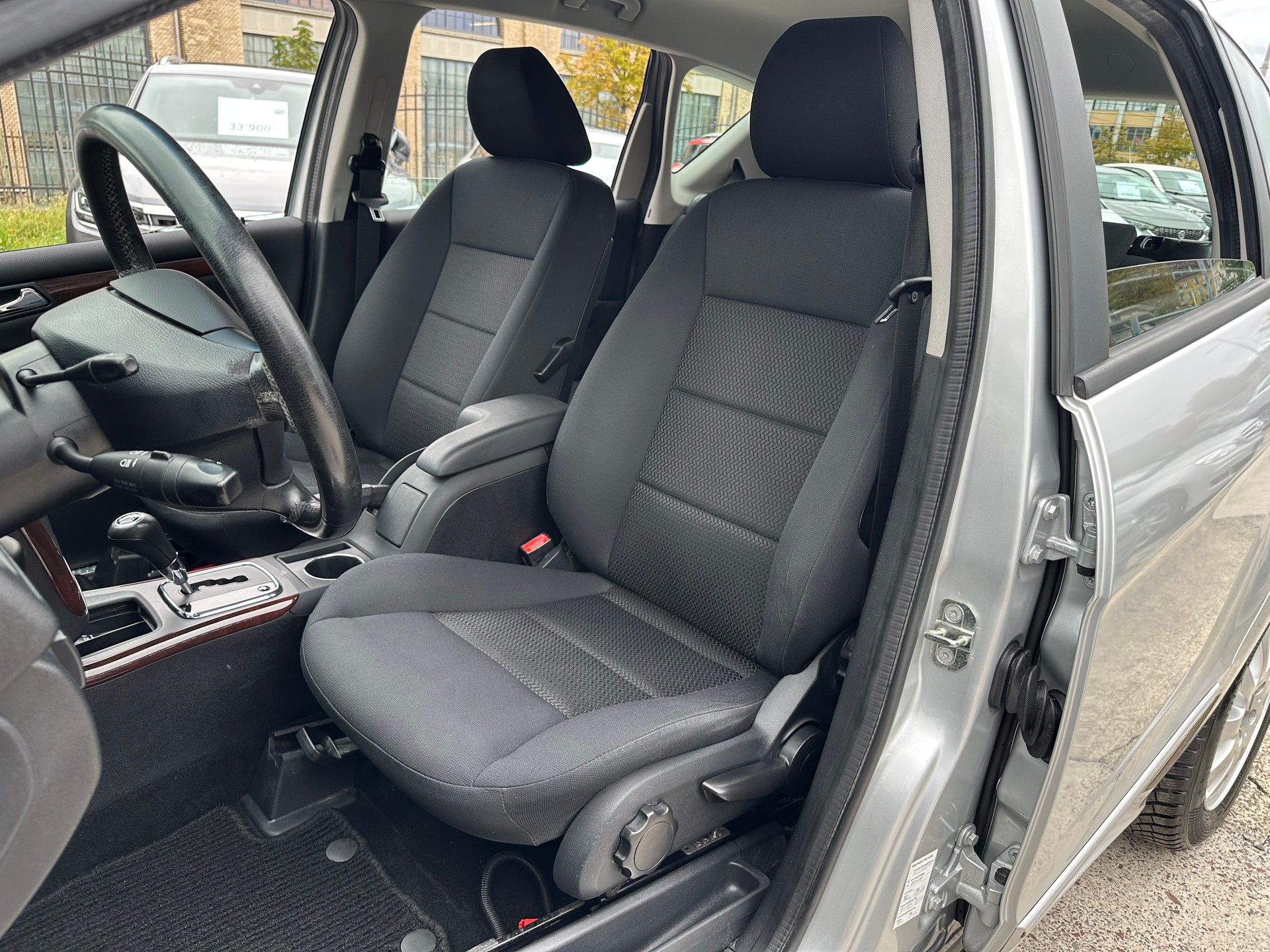 MERCEDES-BENZ A 170 Elégance *Automat*-image-12
