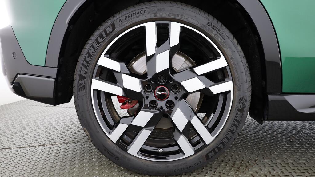 MINI John Cooper Works Countryman ALL4-image-8