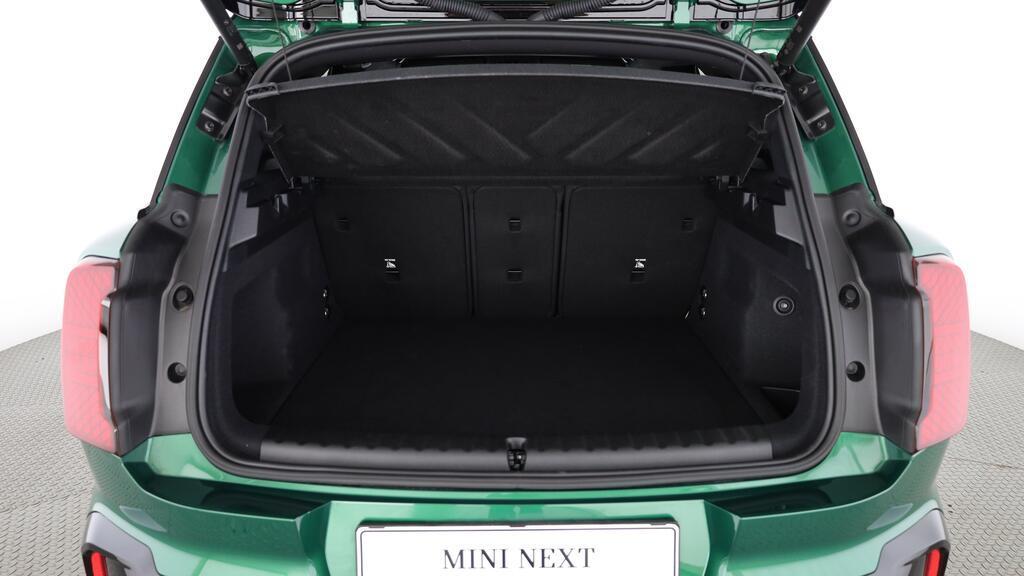 MINI John Cooper Works Countryman ALL4-image-20