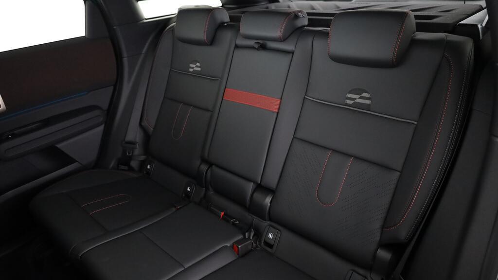 MINI John Cooper Works Countryman ALL4-image-21