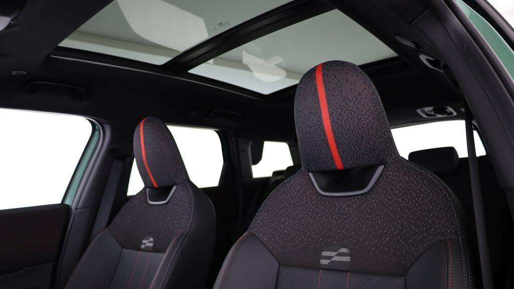MINI John Cooper Works Countryman ALL4-image-18