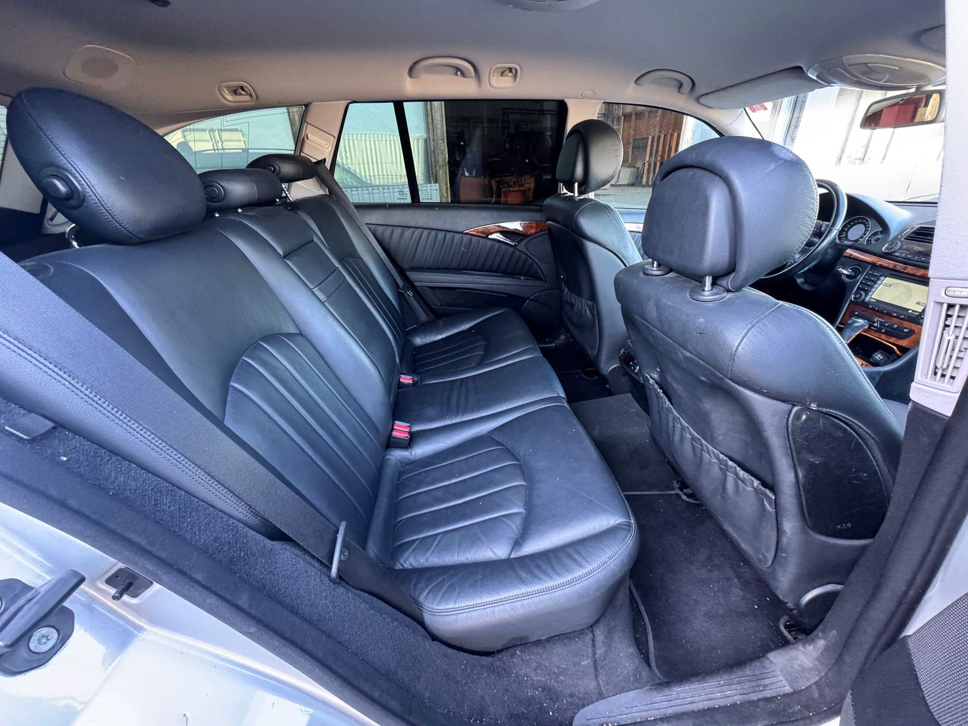 MERCEDES-BENZ E 280 CDI Classic 4Matic Automatic-image-11