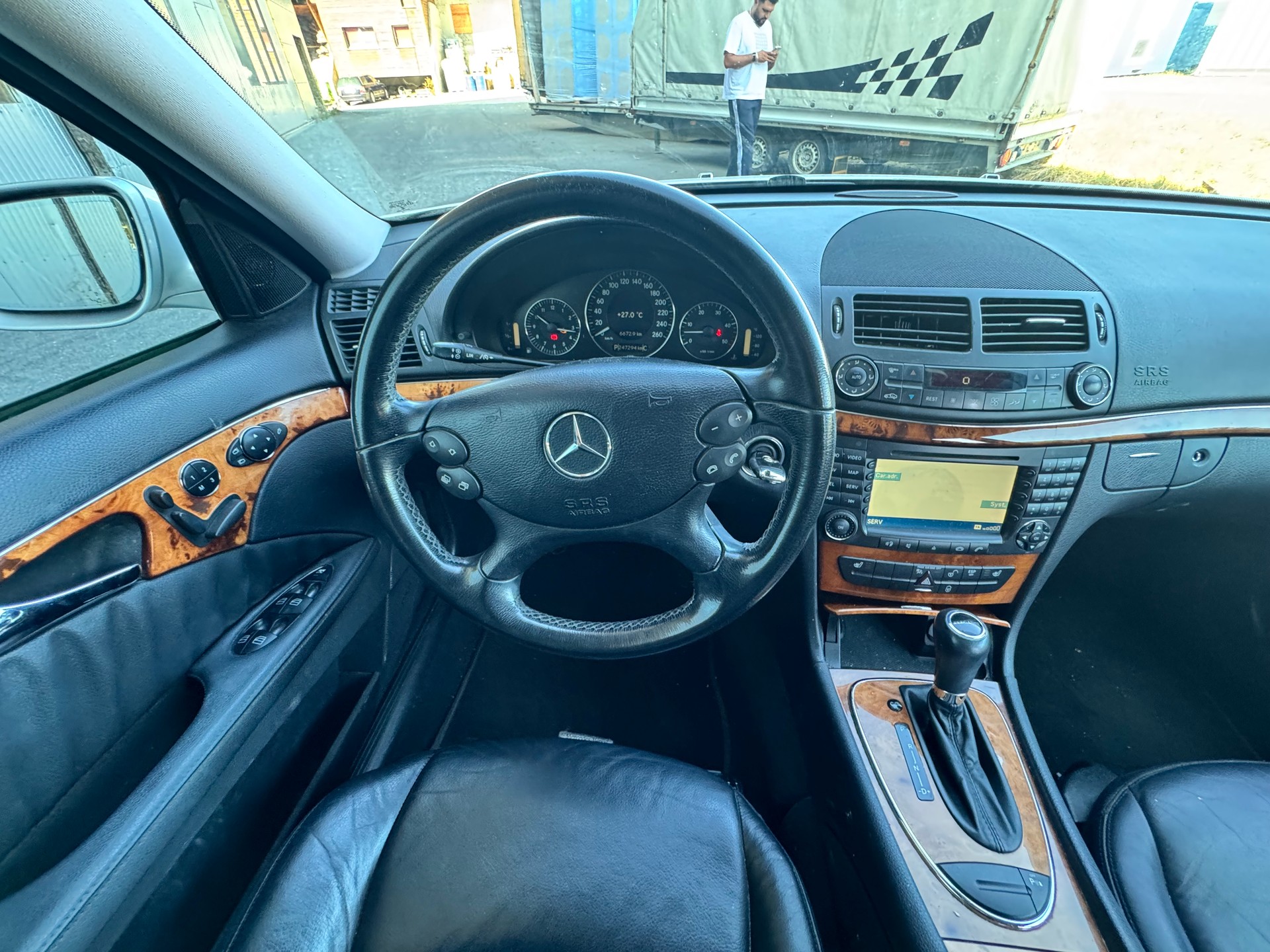 MERCEDES-BENZ E 280 CDI Classic 4Matic Automatic-image-6