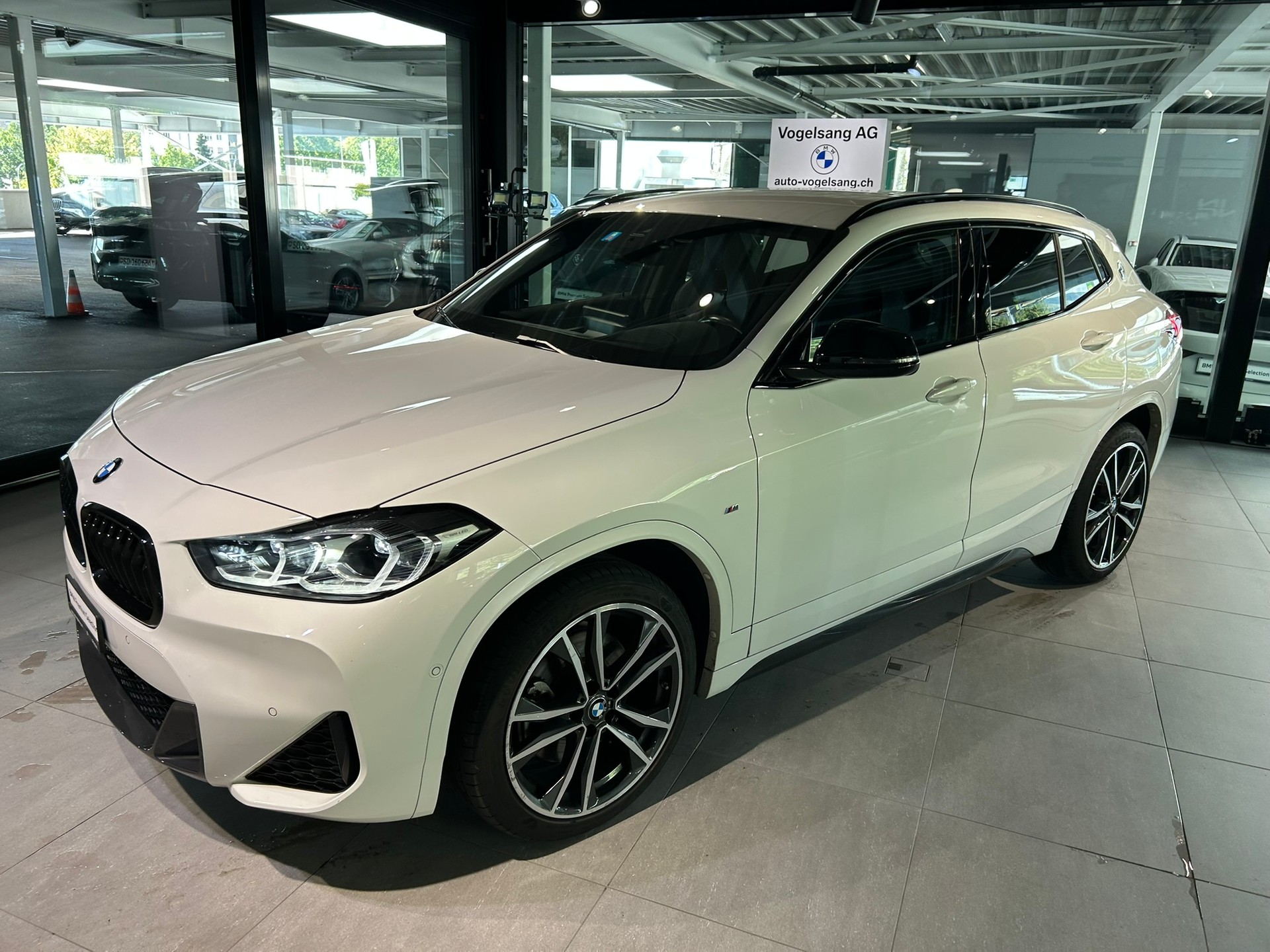 BMW X2 xDrive 20i M Sport-image-1