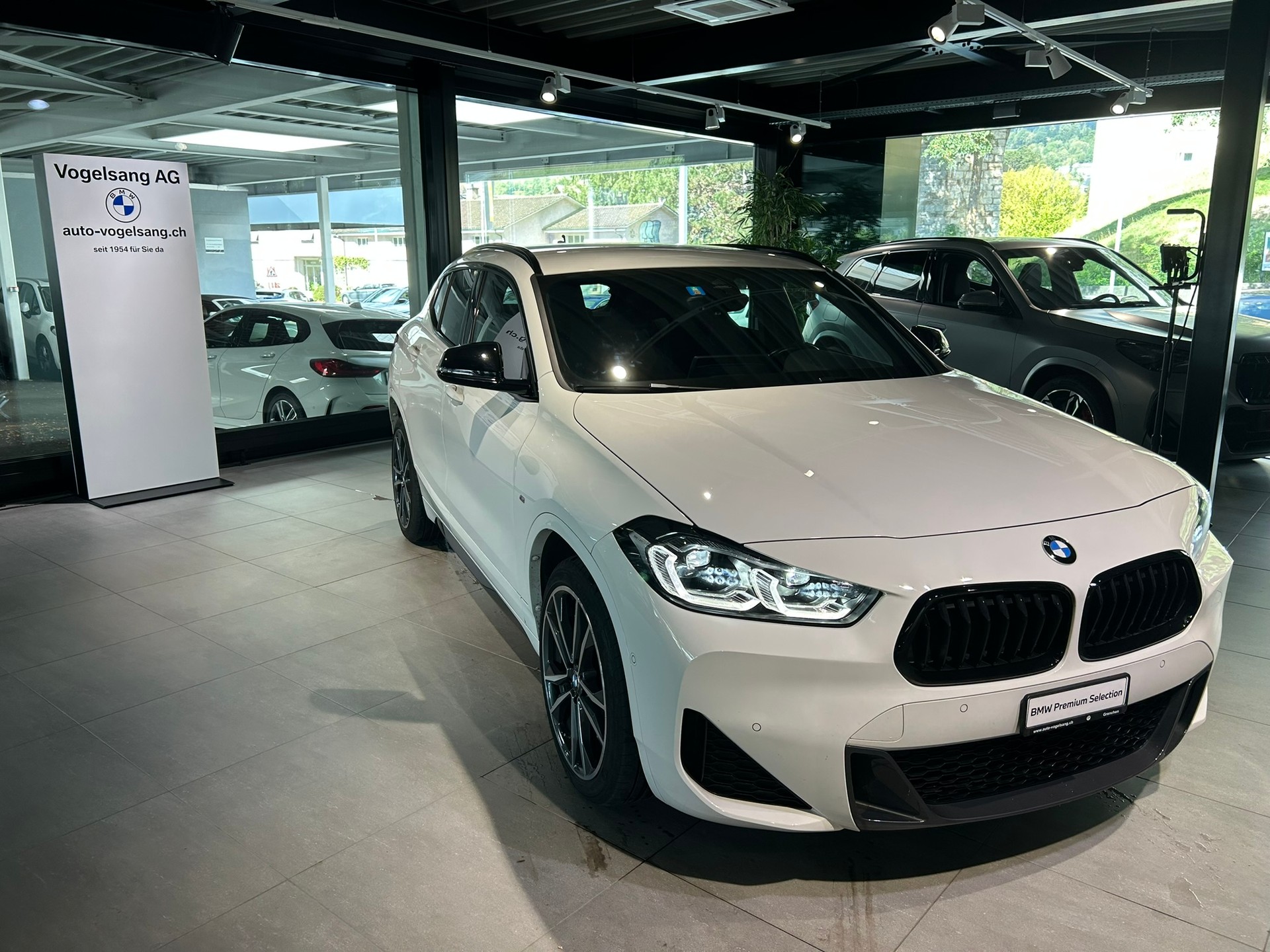 BMW X2 xDrive 20i M Sport-image-4