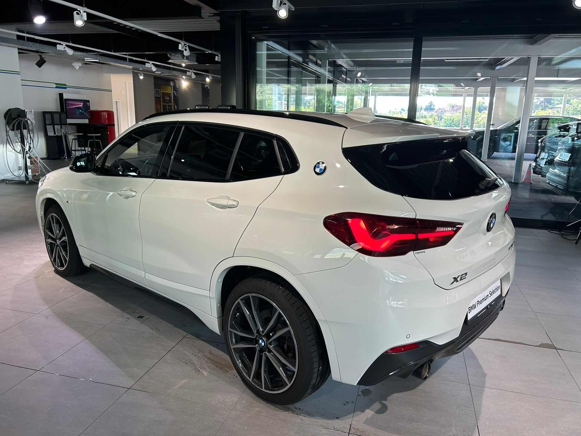BMW X2 xDrive 20i M Sport-image-6