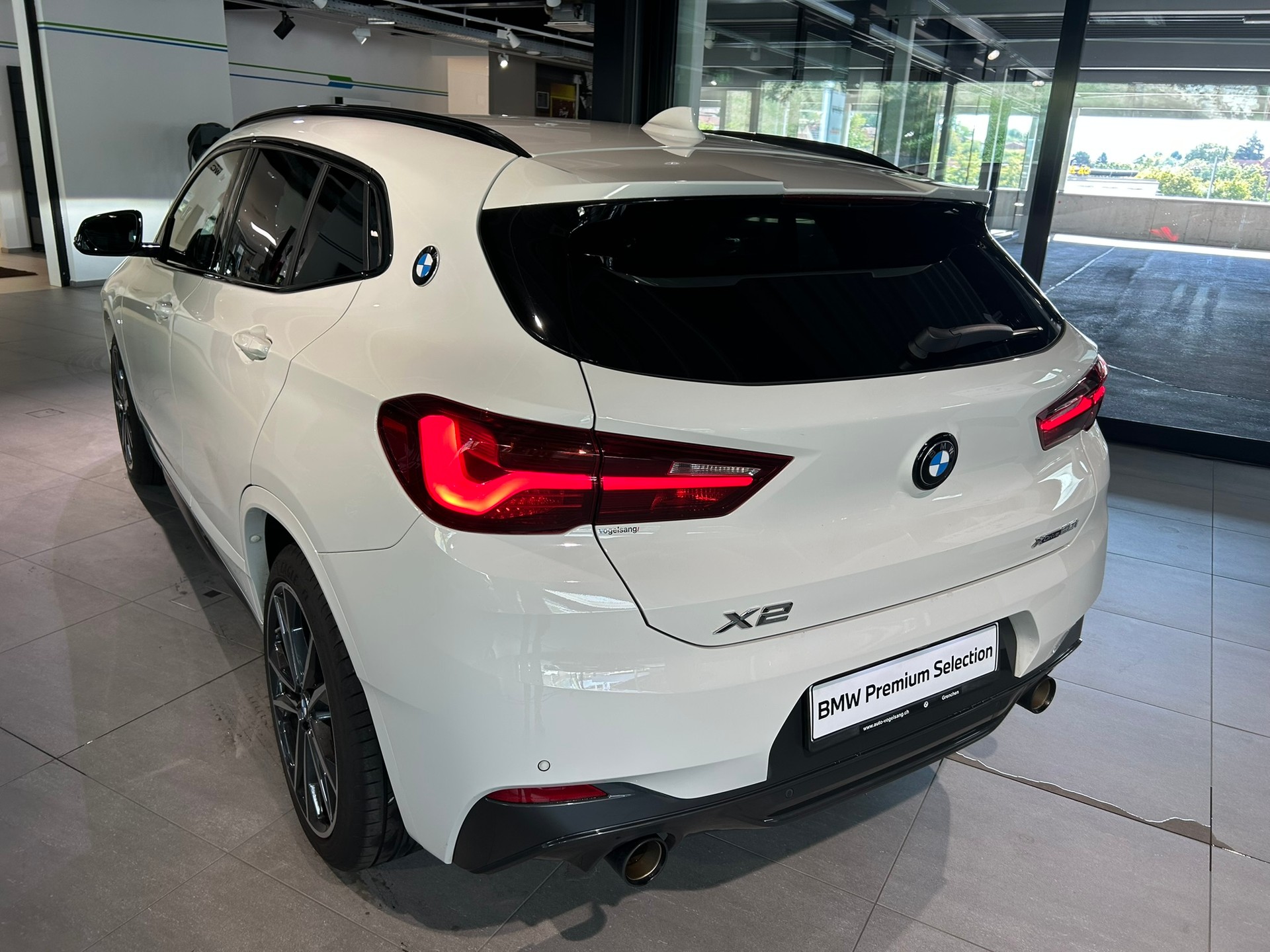 BMW X2 xDrive 20i M Sport-image-8