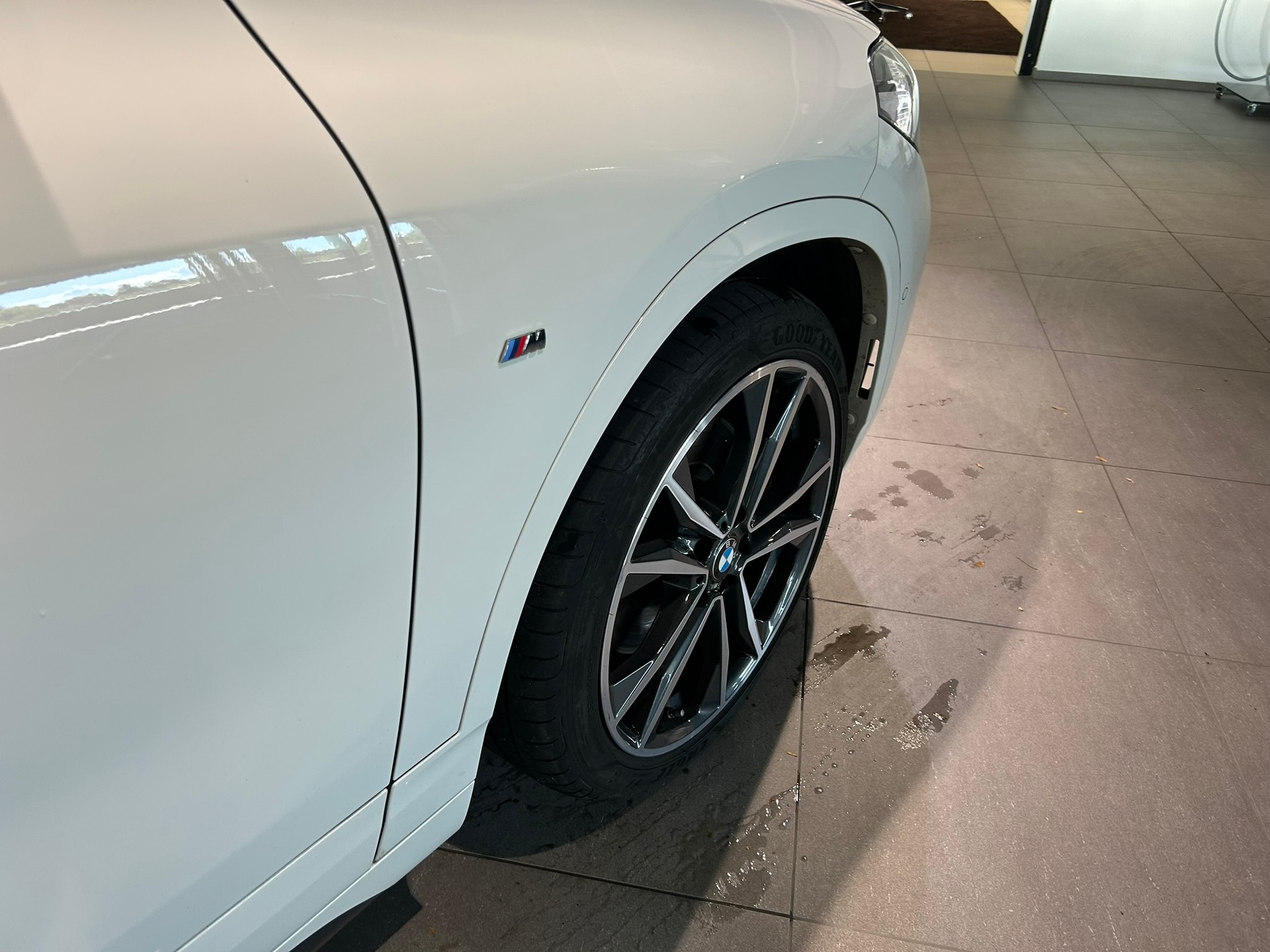 BMW X2 xDrive 20i M Sport-image-16