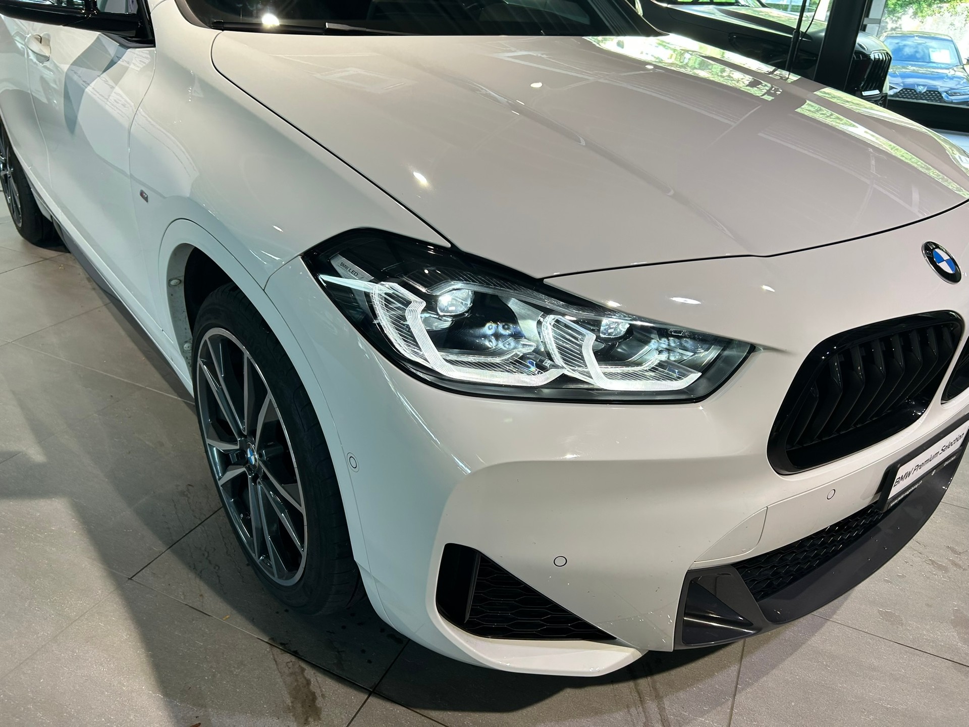 BMW X2 xDrive 20i M Sport-image-22