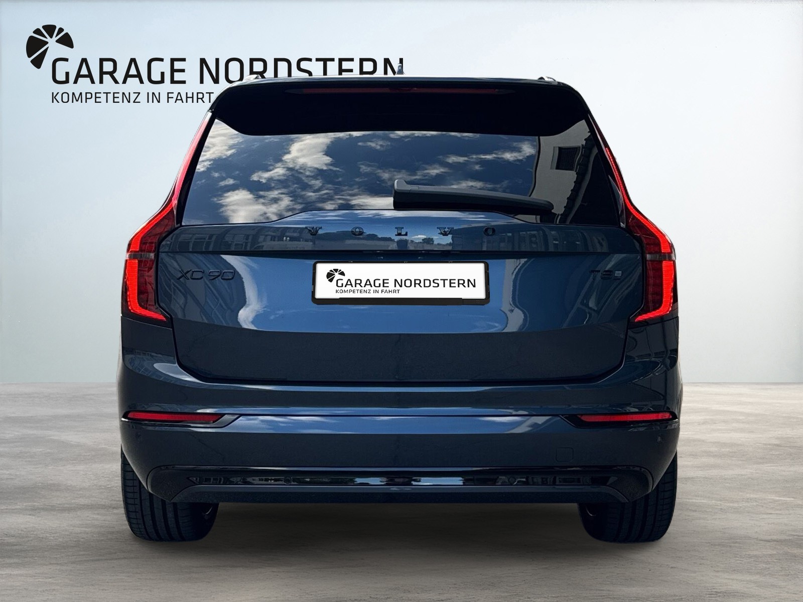 VOLVO XC90 2.0 T8 TE Black Edition eAWD-showroom-element-3