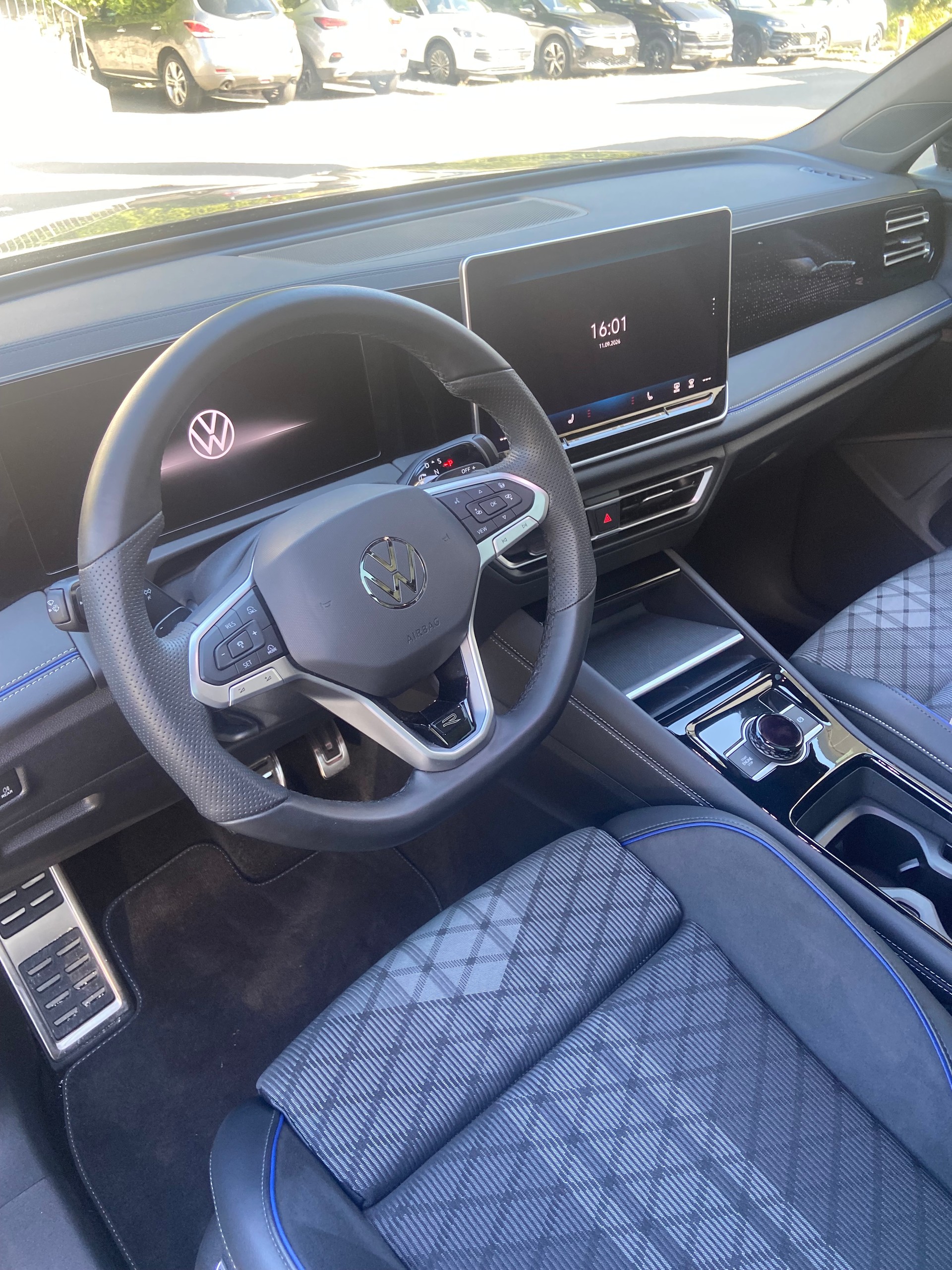 VW Tiguan 2.0 TSI DSG R-Line 4Motion-image-7