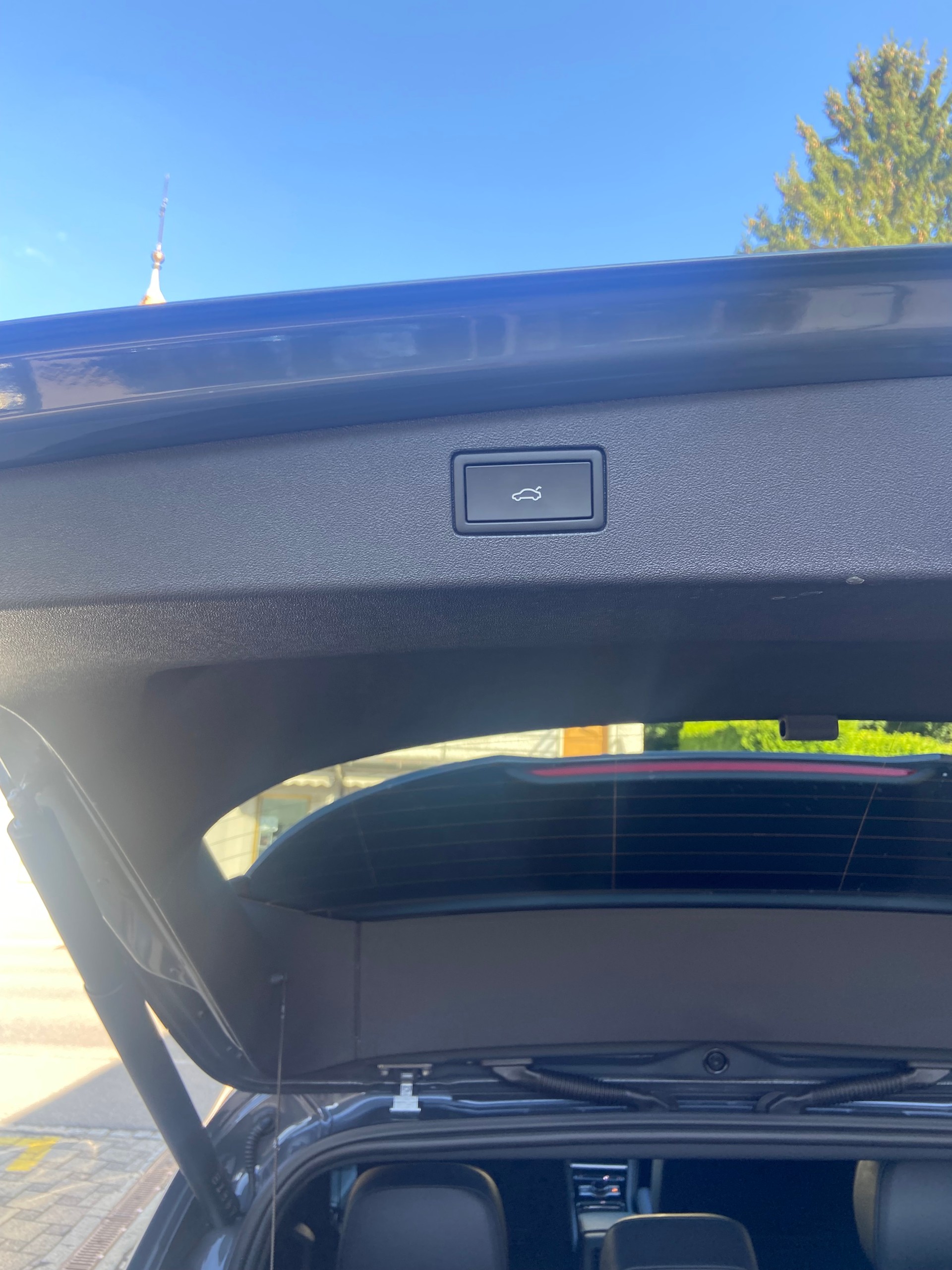 VW Tiguan 2.0 TSI DSG R-Line 4Motion-image-17