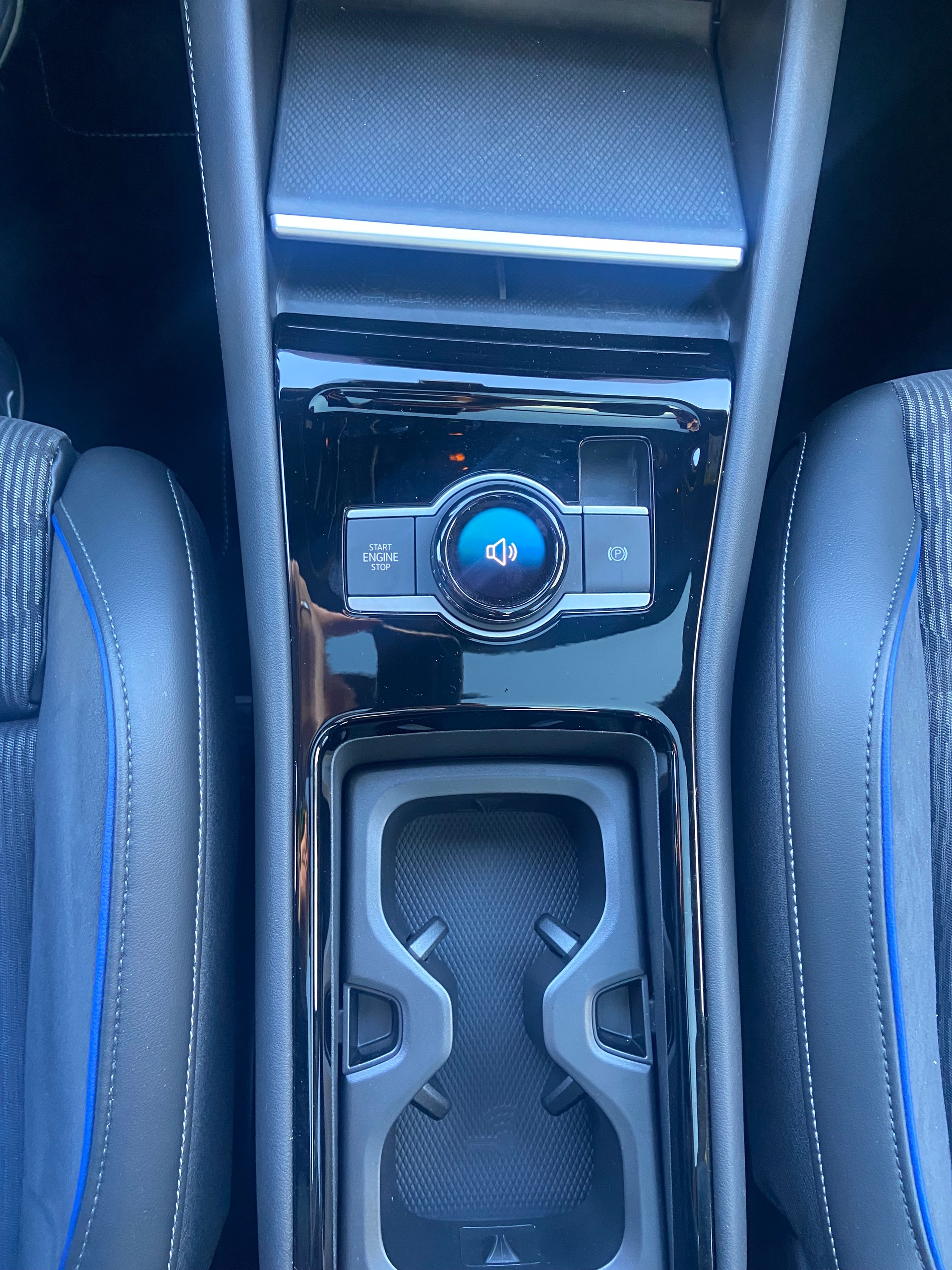 VW Tiguan 2.0 TSI DSG R-Line 4Motion-image-13