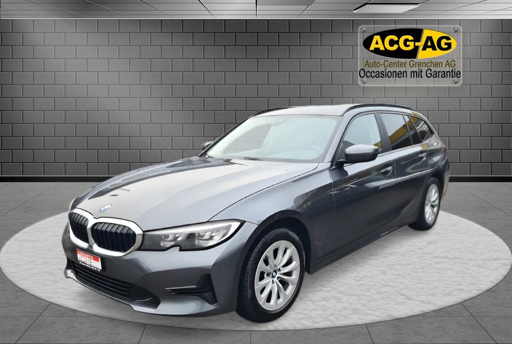 BMW 320d xDrive 48V Touring Steptronic ** Voll-Leder ** Gr-Navi ** RF-Kamera ** Sitzheizung ** Frisch Ab MFK & Service **-image-1