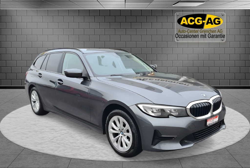BMW 320d xDrive 48V Touring Steptronic ** Voll-Leder ** Gr-Navi ** RF-Kamera ** Sitzheizung ** Frisch Ab MFK & Service **-image-0