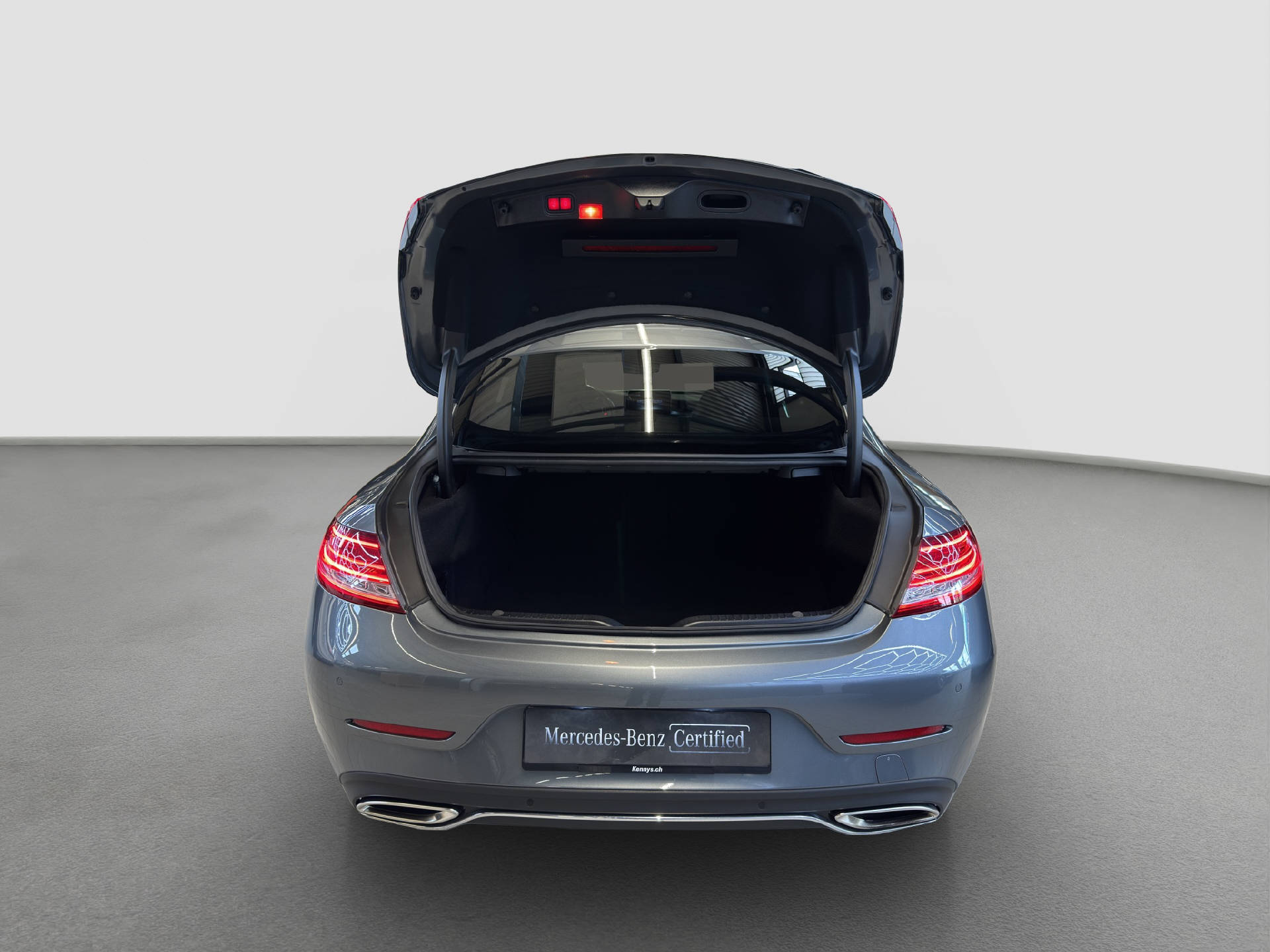 MERCEDES-BENZ C 250 Coupé-image-12