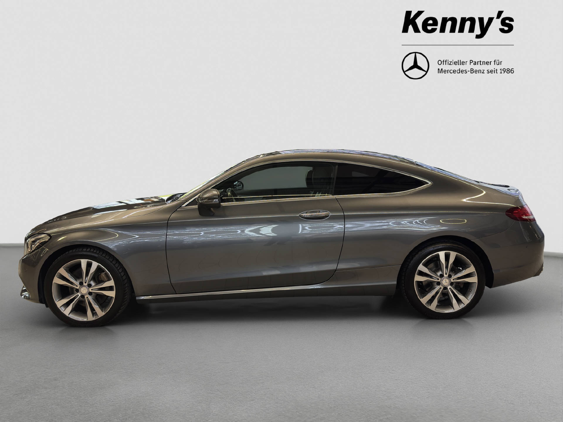 MERCEDES-BENZ C 250 Coupé-image-2