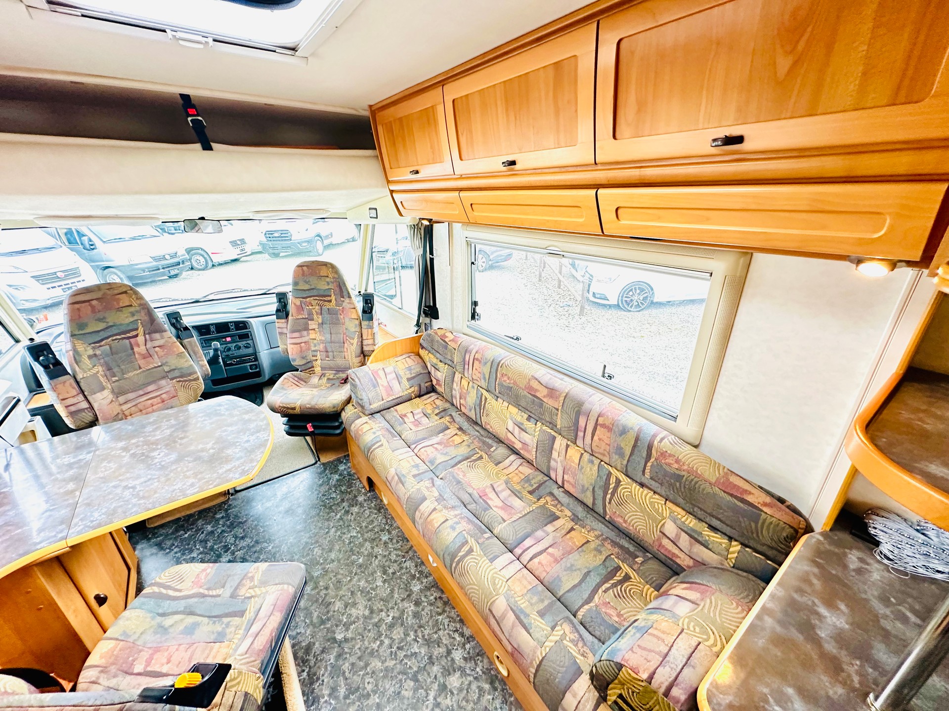 FIAT 2.5TDi 115PS HYMER E510 *** TOP GEPFLEGTES FAHRZEUG*** frisch ab MFK-image-17