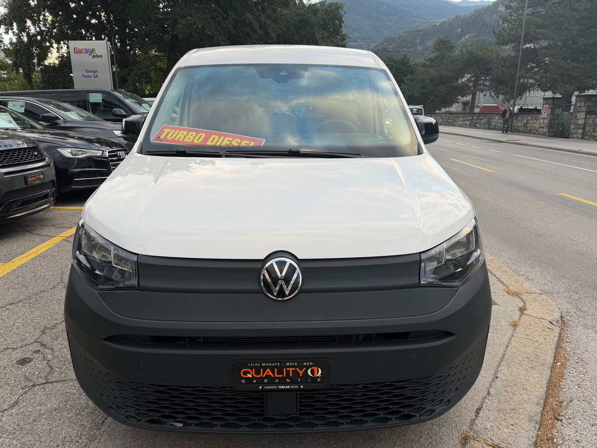 VW Caddy Cargo 2.0TDI Entry-image-5