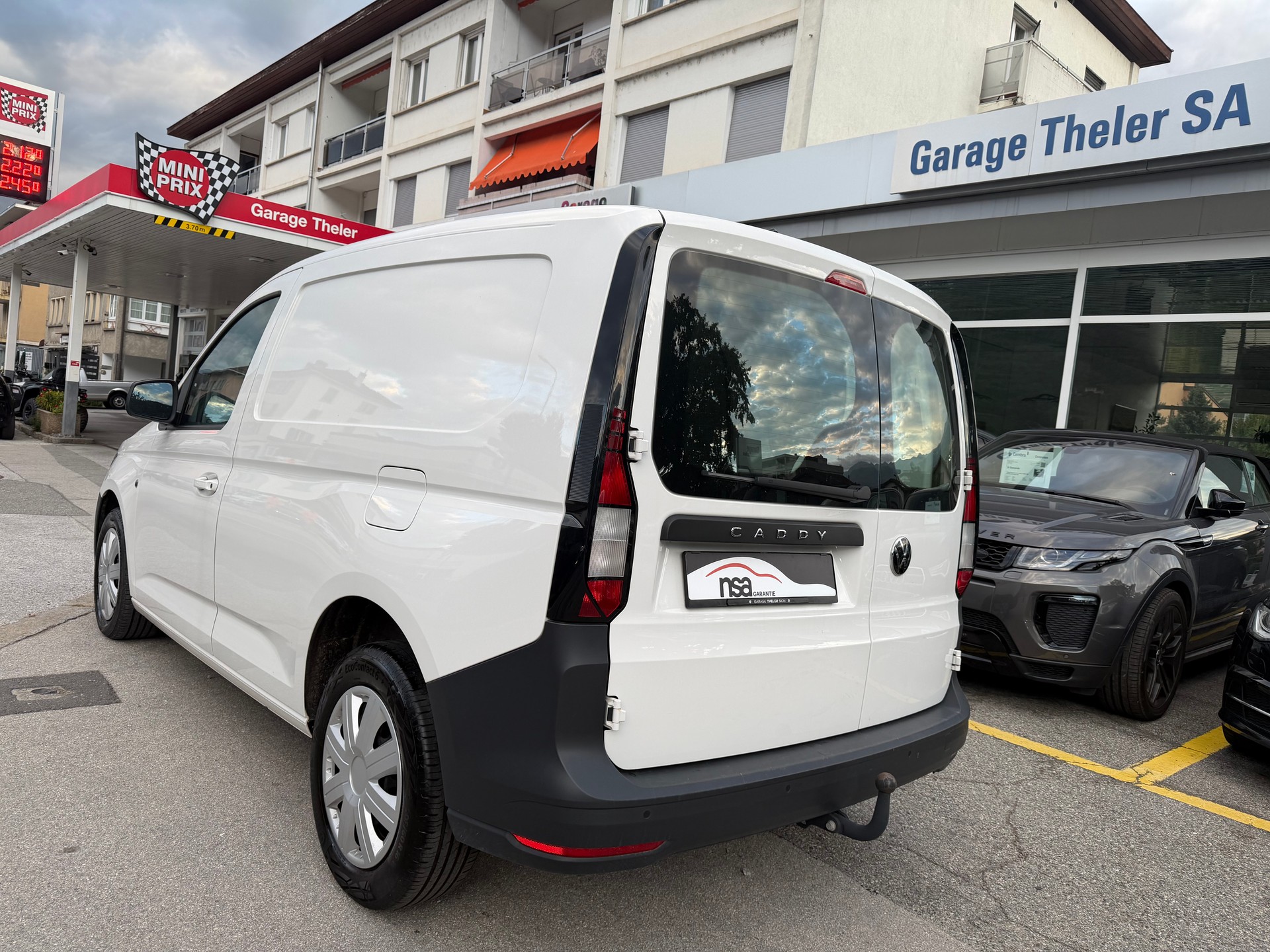 VW Caddy Cargo 2.0TDI Entry-image-1