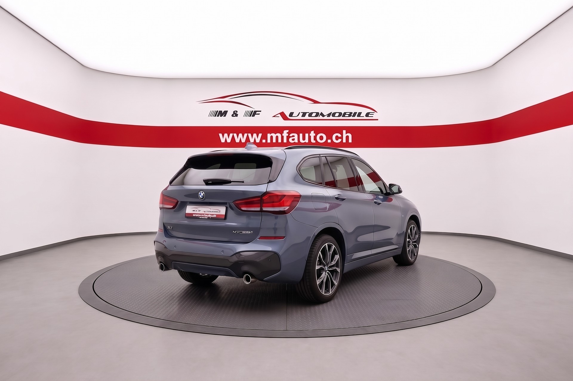 BMW X1 20d xDrive SAG * CH FAHRZEUG *-image-5