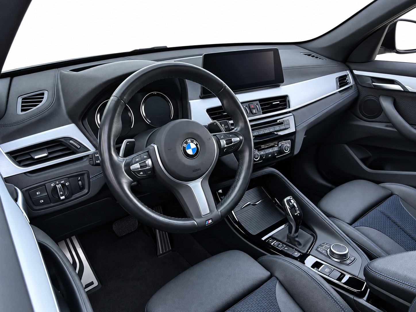 BMW X1 20d xDrive SAG * CH FAHRZEUG *-image-28