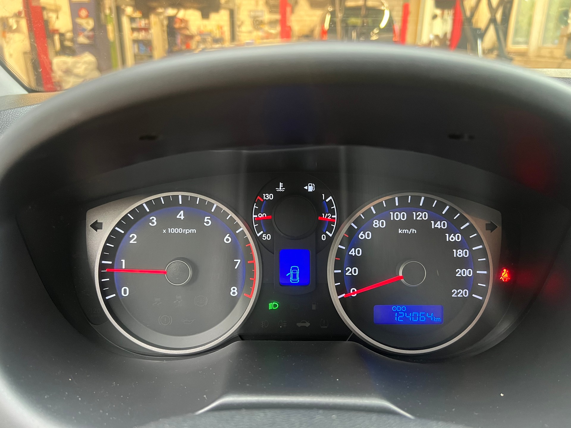 HYUNDAI i20 1.2 Comfort-image-10