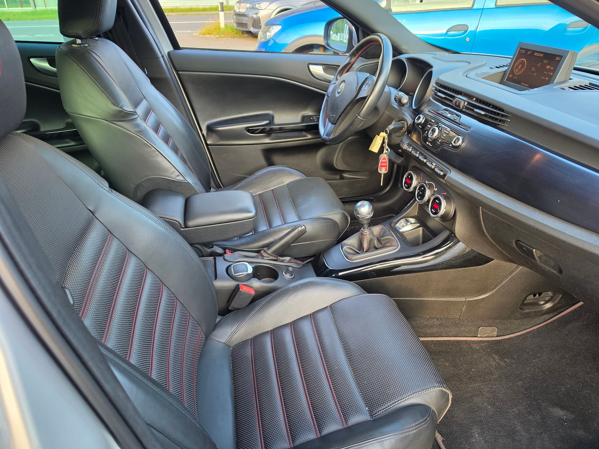 ALFA ROMEO Giulietta 1750 TBi Quadrifoglio Verde-image-2