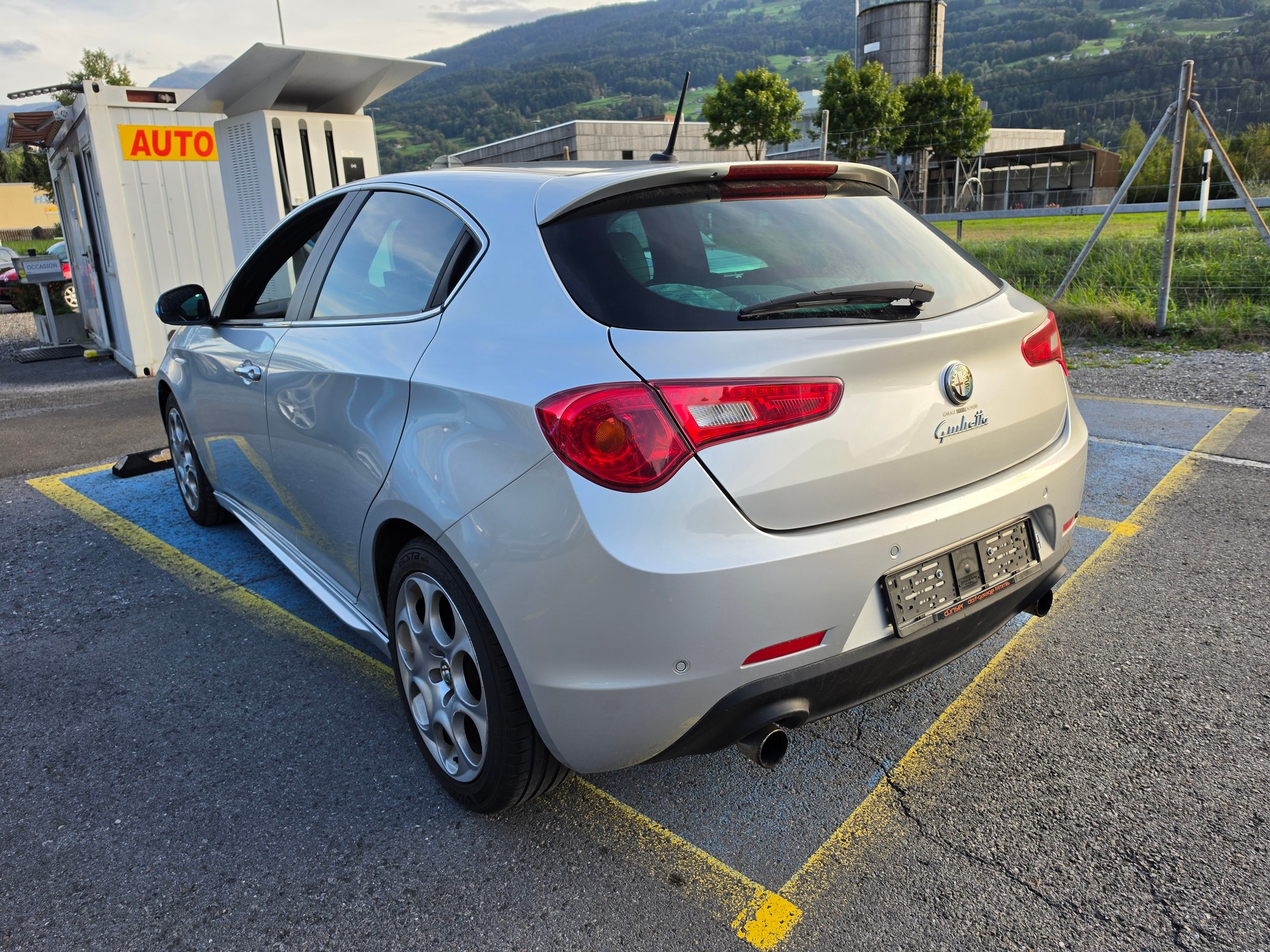 ALFA ROMEO Giulietta 1750 TBi Quadrifoglio Verde-image-6