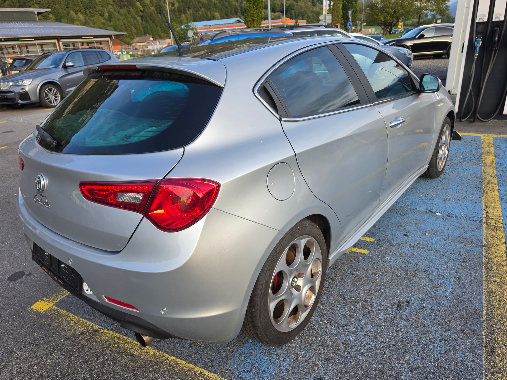 ALFA ROMEO Giulietta 1750 TBi Quadrifoglio Verde-image-3