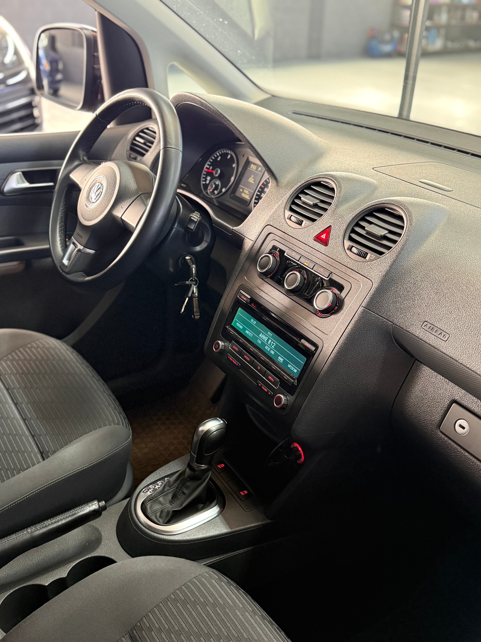 VW Caddy 1.6 TDI BMT Highline DSG *7 Plätzer!* *Sparsam* *ab 260.-/Monat*-image-14