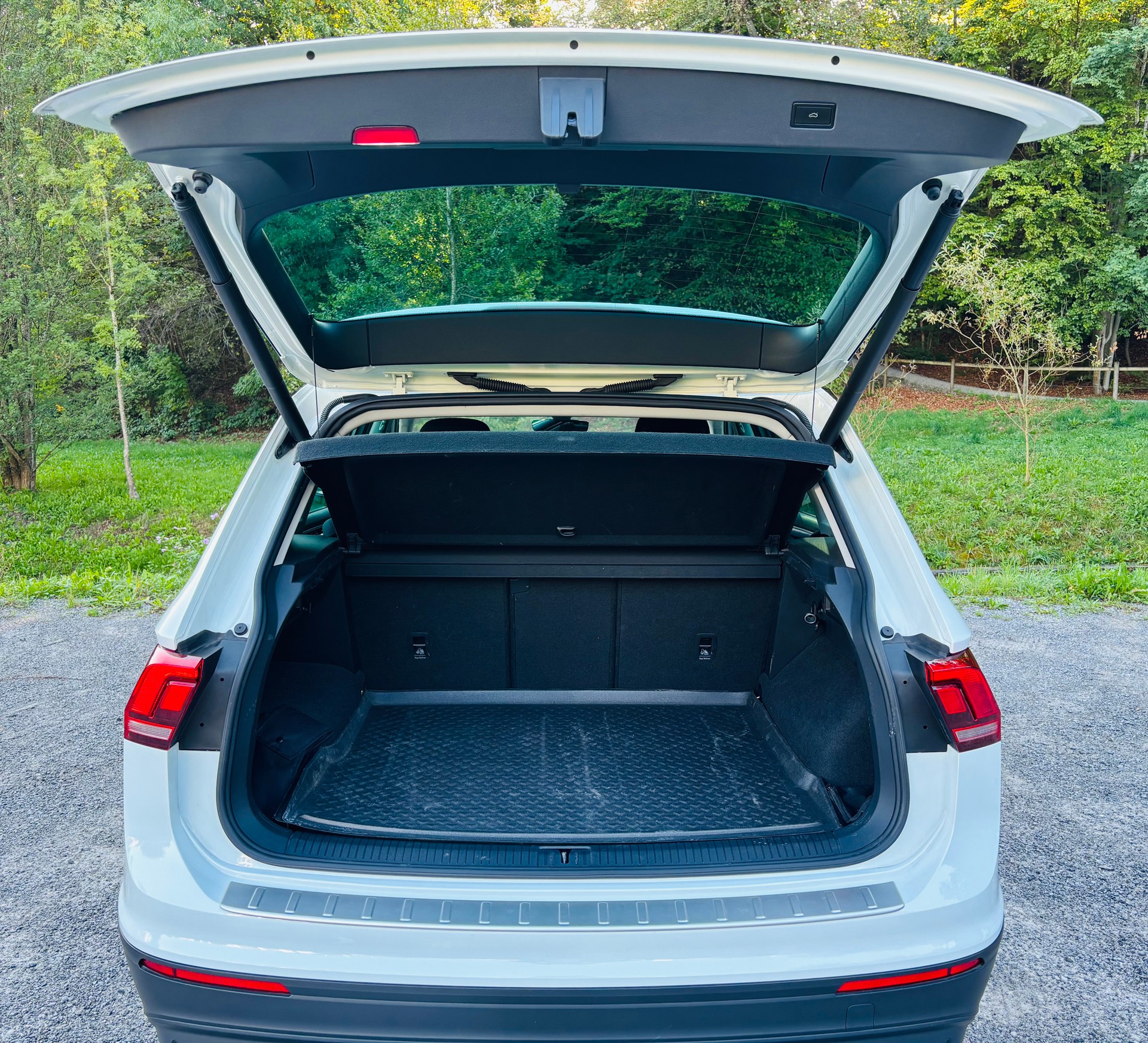 VW 2.0 TSI 190PS 4MOTION 7G DSG SWISSLINE PAKET-image-3