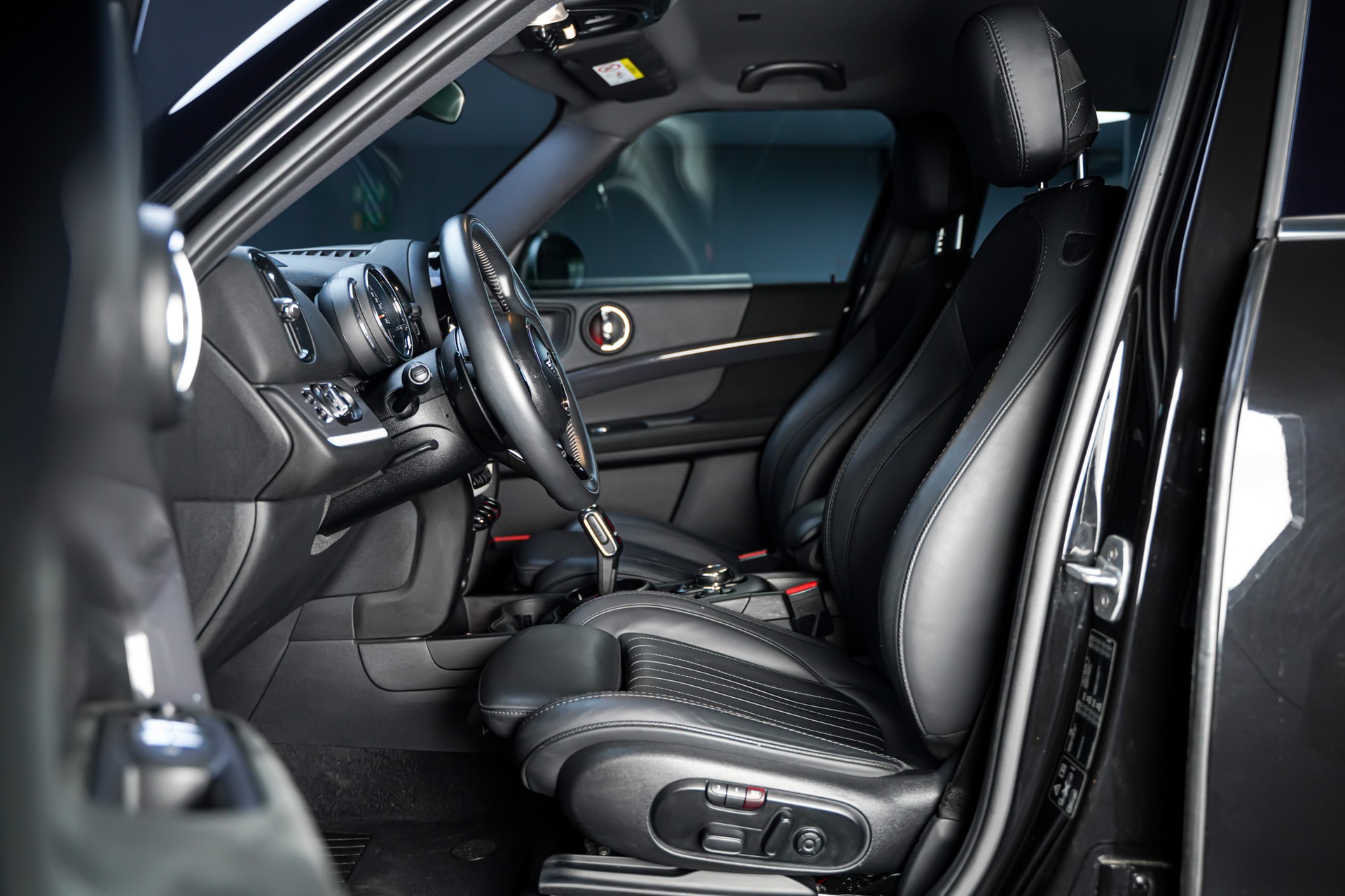 MINI Countryman Cooper SD ALL4 Steptronic-image-11