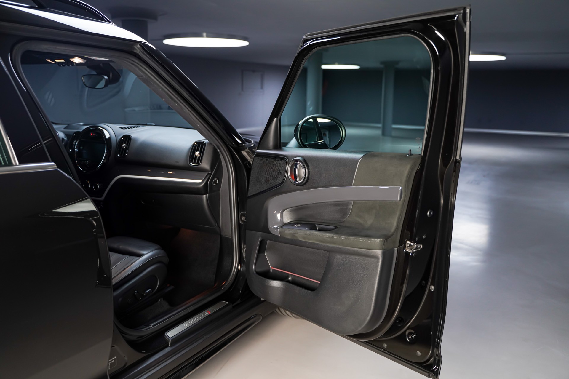 MINI Countryman Cooper SD ALL4 Steptronic-image-17